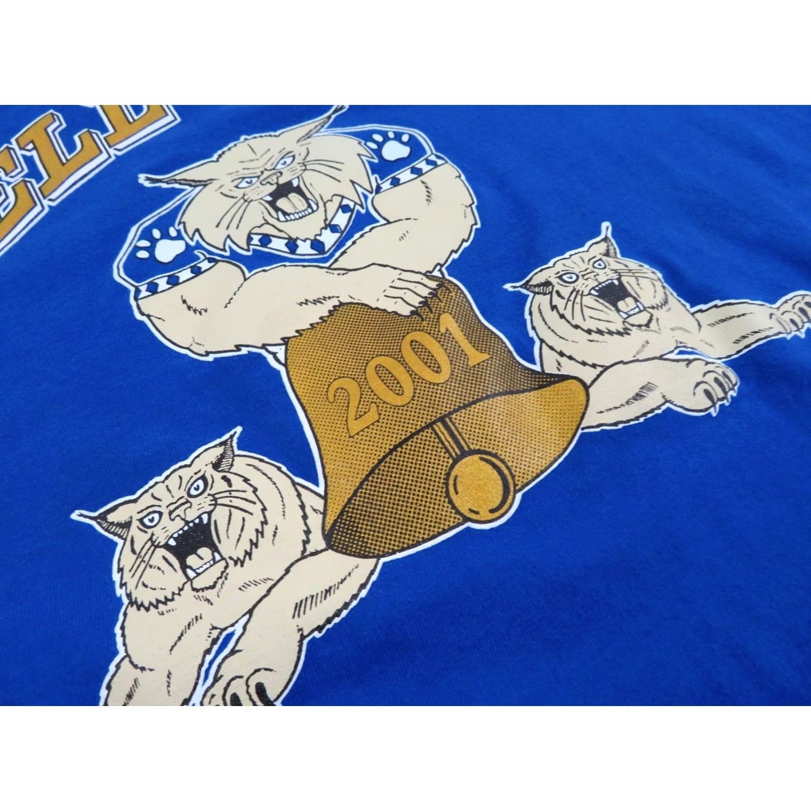 Gildan VINTAGE Bell Game Shirt XL Centen nial Bulldogs vs Central Wildcats Football Graphic Print 2001 Y2K Mens XL Blue Size US XL / EU 56 / 4 - 5 Thumbnail