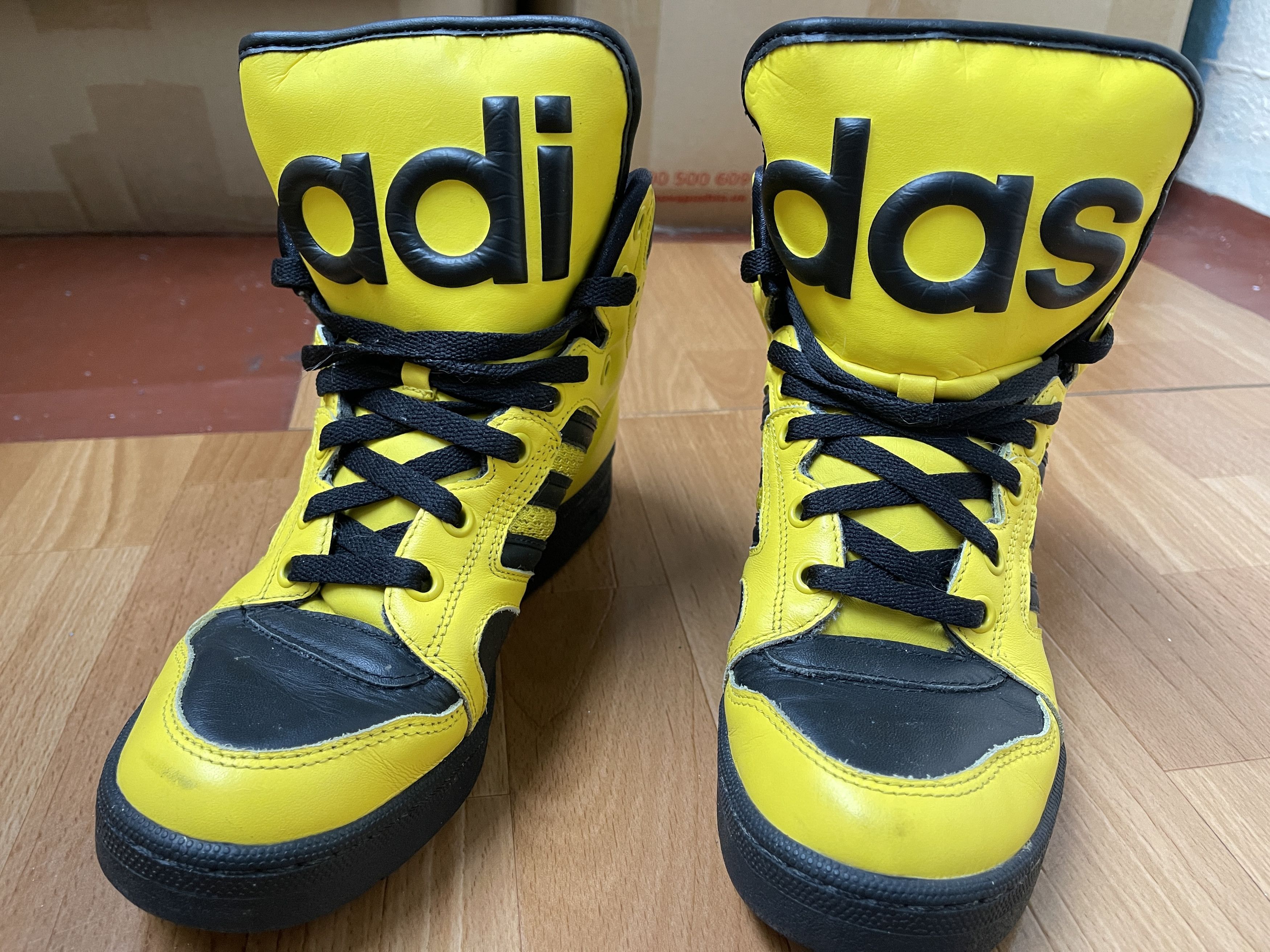 Adidas × Jeremy Scott Adidas Jeremy Scott Sneakers Conductor