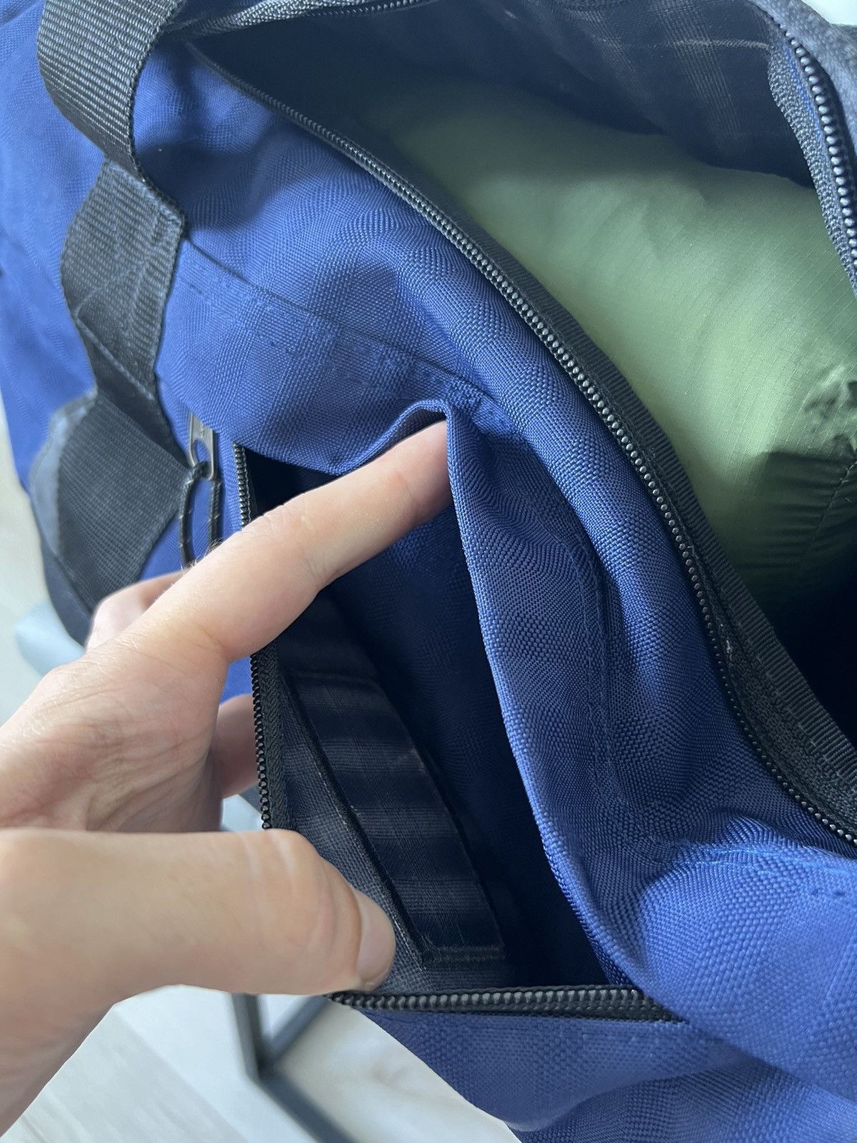 Eastpak × Vintage Waterproof Eastpak Large Duffle Bag 💼 Size ONE SIZE - 14 Thumbnail