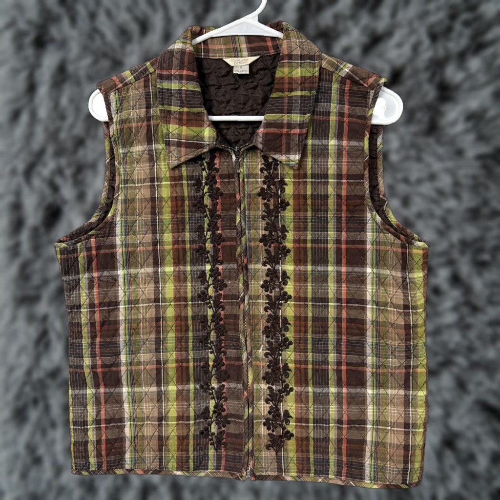 Vintage Christopher & Banks Vest Womens Medium Plaid Quilted Zip Brown Green Cabincore Size M / US 6-8 / IT 42-44 - 1 Thumbnail