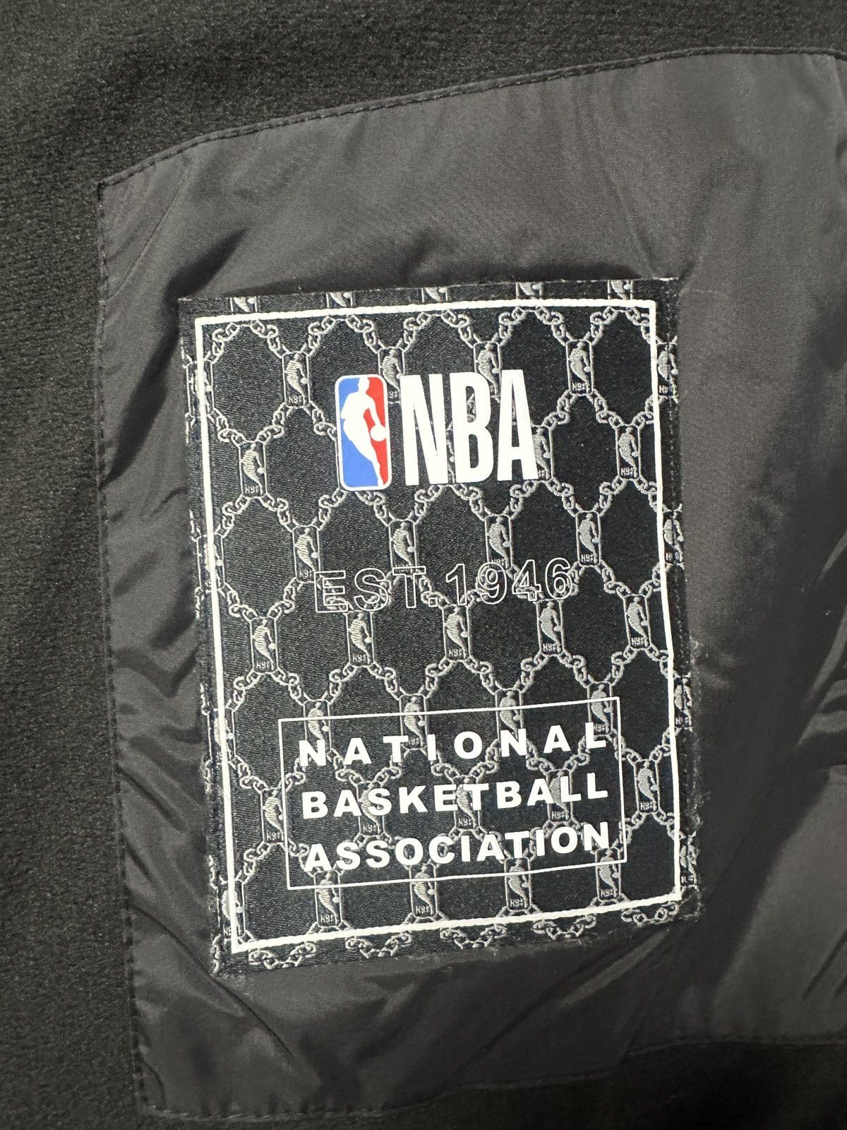 NBA *NEW NBA Style Black Puffer Vest Size XL Loose Fit Unisex Size US XL / EU 56 / 4 - 11 Thumbnail