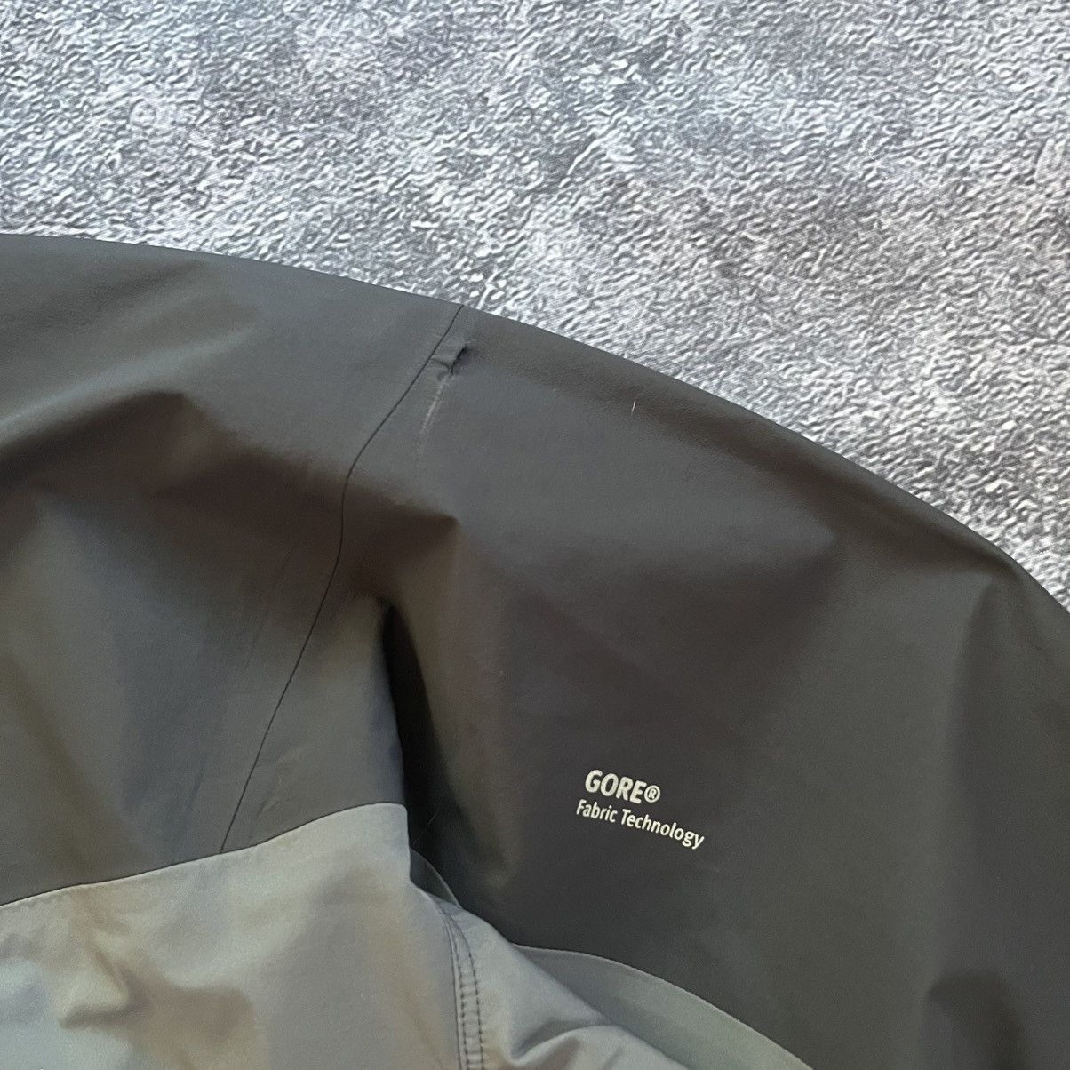 Arc'teryx Arc’teryx Alpha Comp Nylon Jacket Men Size M Outdoor Shell Size US M / EU 48-50 / 2 - 5 Thumbnail