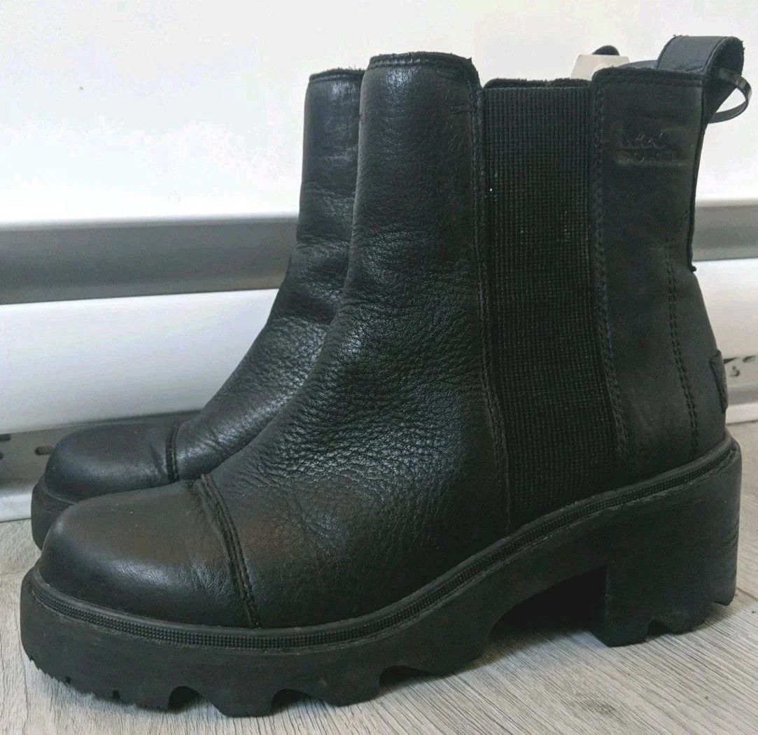 SOREL Sorel Joan Now Chelsea Boots Leather Lug Sole Block Heel Size US 8.5 / IT 38.5 - 1 Thumbnail