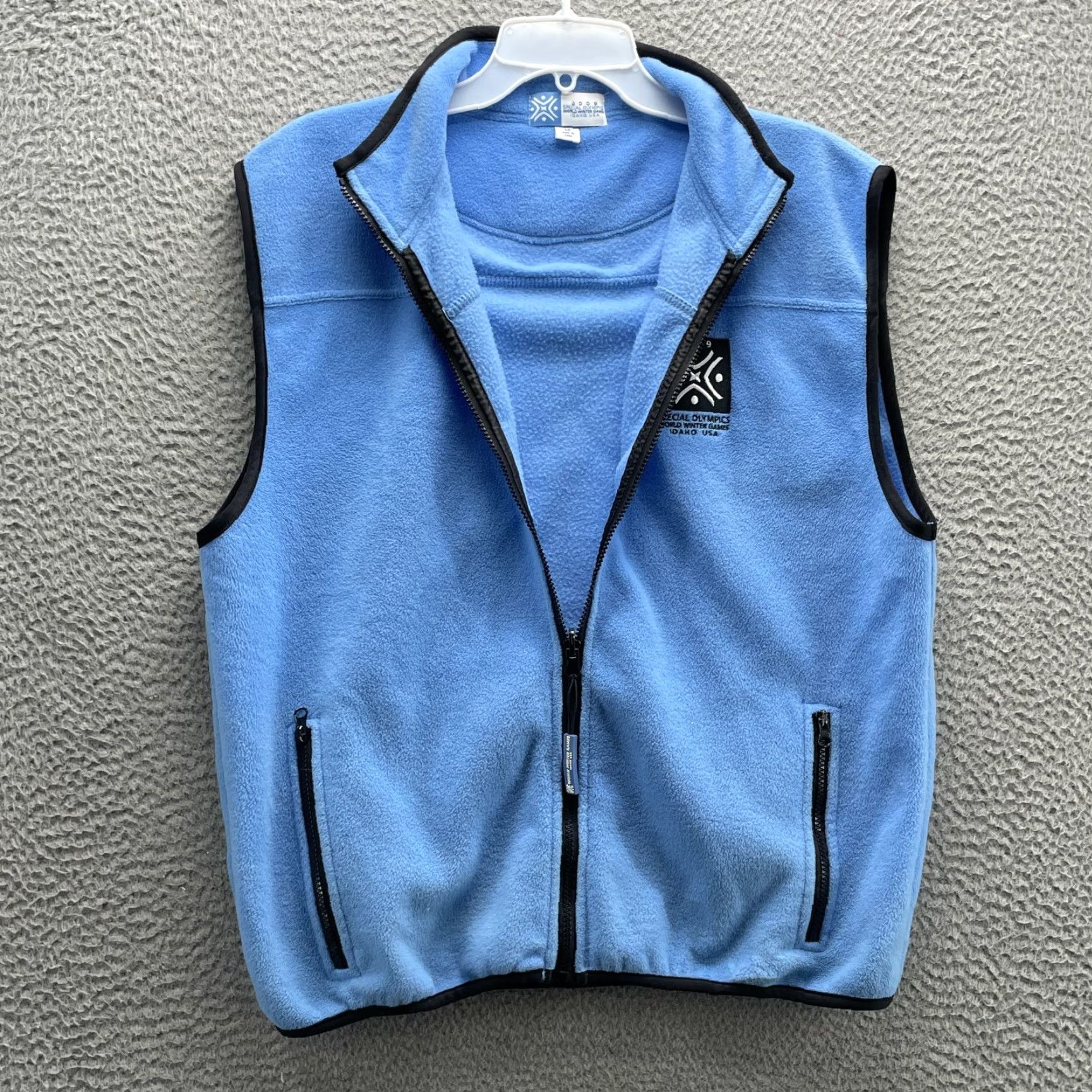 Vintage 2009 Special Olympics Fleece Vest Large Idaho USA Hike Outdoor Winter Sportswear Vest Size US L / EU 52-54 / 3 - 6 Thumbnail