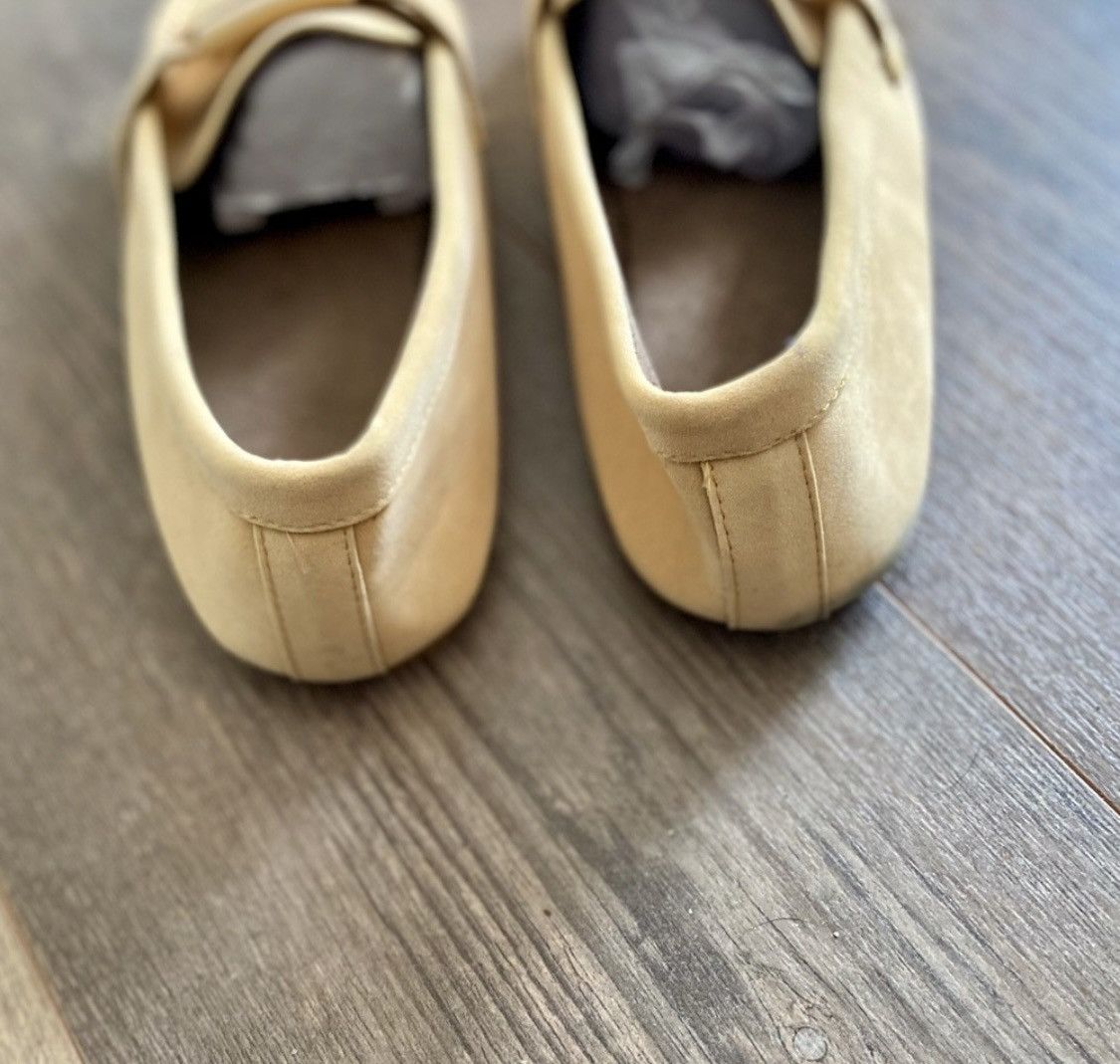 Other YELLOW SUEDE LOAFERS FLATS SLIPON SHOES Size US 11 / IT 41 - 8 Thumbnail
