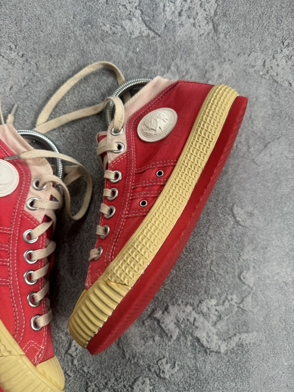 Diesel Diesel US8.5/EUR39 YUK Anniversary hi top sneakers shoes Size US 8.5 / IT 38.5 - 13 Thumbnail