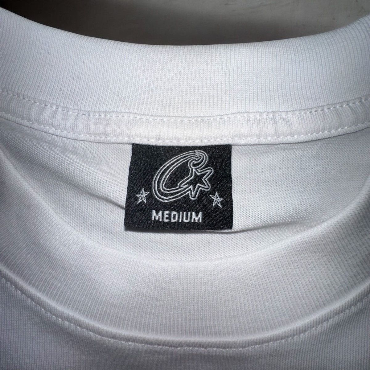 Corteiz Corteiz X Denim Tears Cortears OG Alcatraz Tee White Size M Size US M / EU 48-50 / 2 - 7 Thumbnail