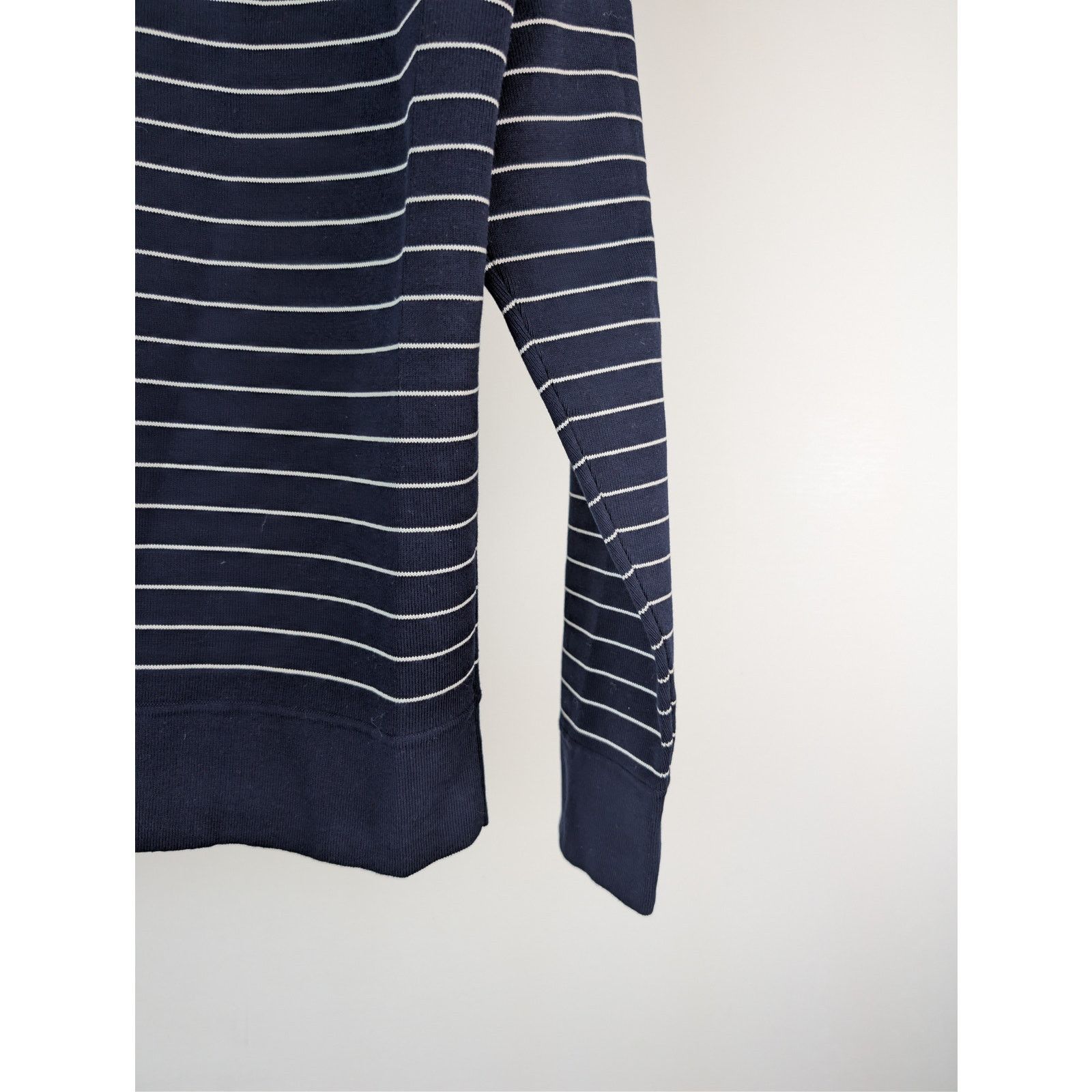 Other o1rshd1 CC20 Giuliva Round Collar Striped Sweater Blue/White Size US M / EU 48-50 / 2 - 14 Thumbnail
