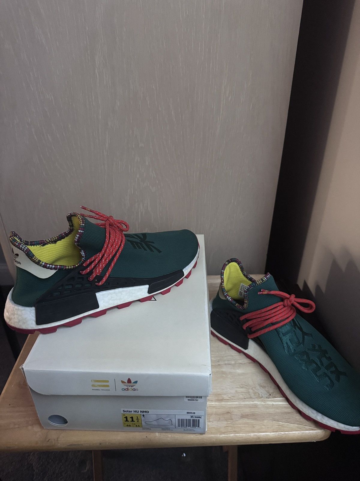 Adidas × Pharrell 2018 Pharrell x Human Race ‘Inspiration Pack’ Asia Exclusive Size US 11.5 / EU 44-45 - 9 Thumbnail