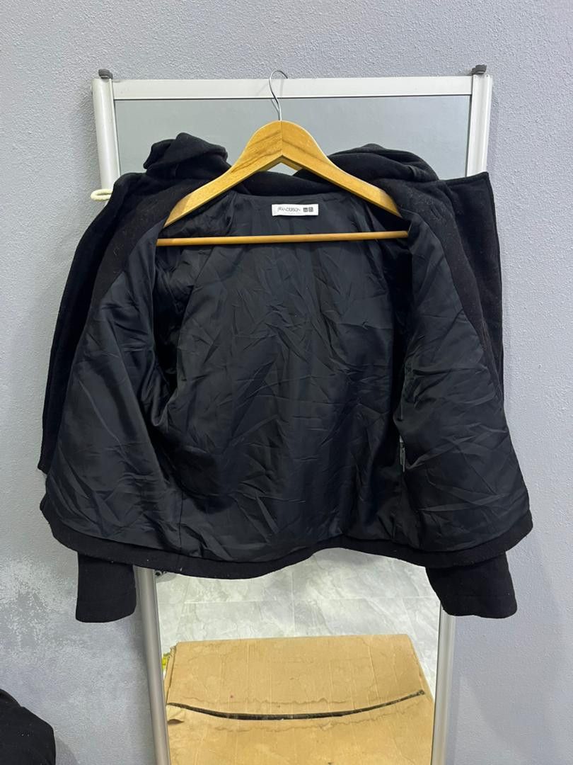 JW Anderson × Uniqlo JW Anderson x Uniqlo Cropped Duffle Jacket Size S / US 4 / IT 40 - 9 Thumbnail