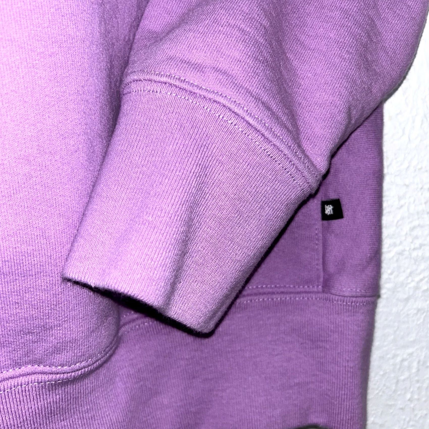 Undefeated VINTAGE Undefeated Five Strikes Purple Hoodie Hoodie Long Sleeve Size Small Mens Size US S / EU 44-46 / 1 - 3 Thumbnail