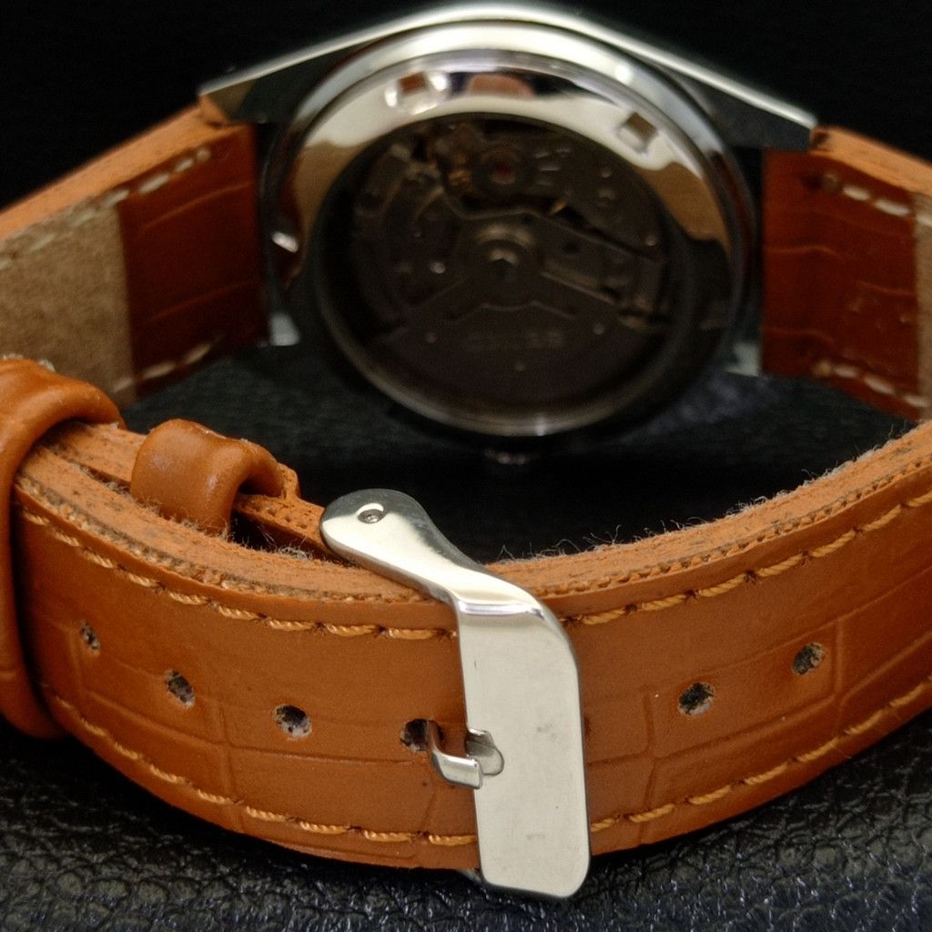 Seiko REFURBISHED VINTAGE SEIKO 5 AUTO JAPAN MENS WATCH a440245 Size 38 - 2 Thumbnail
