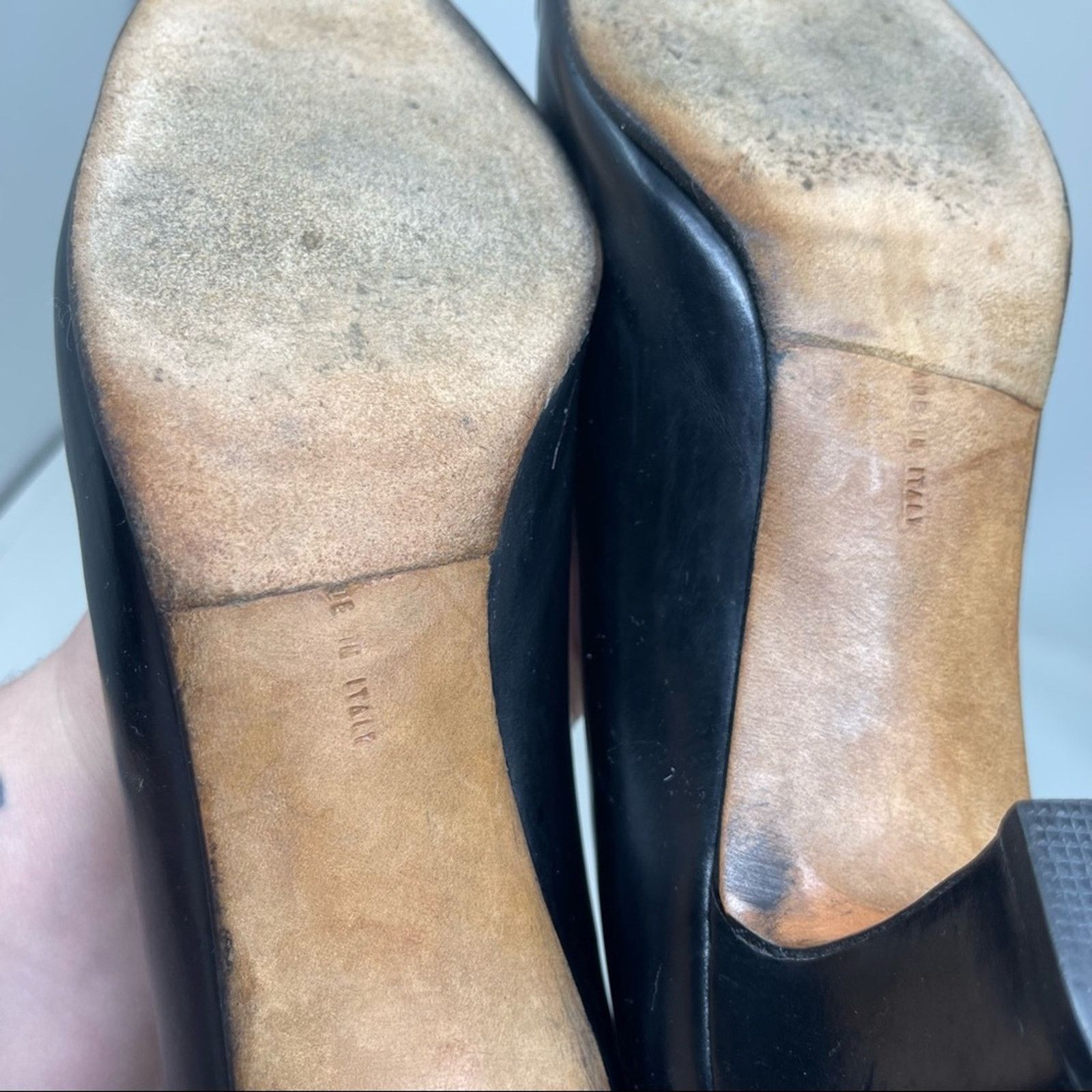 Salvatore Ferragamo Salvatore Ferragamo black smooth leather silver horsebit 7.5 Size US 7.5 / IT 37.5 - 6 Thumbnail