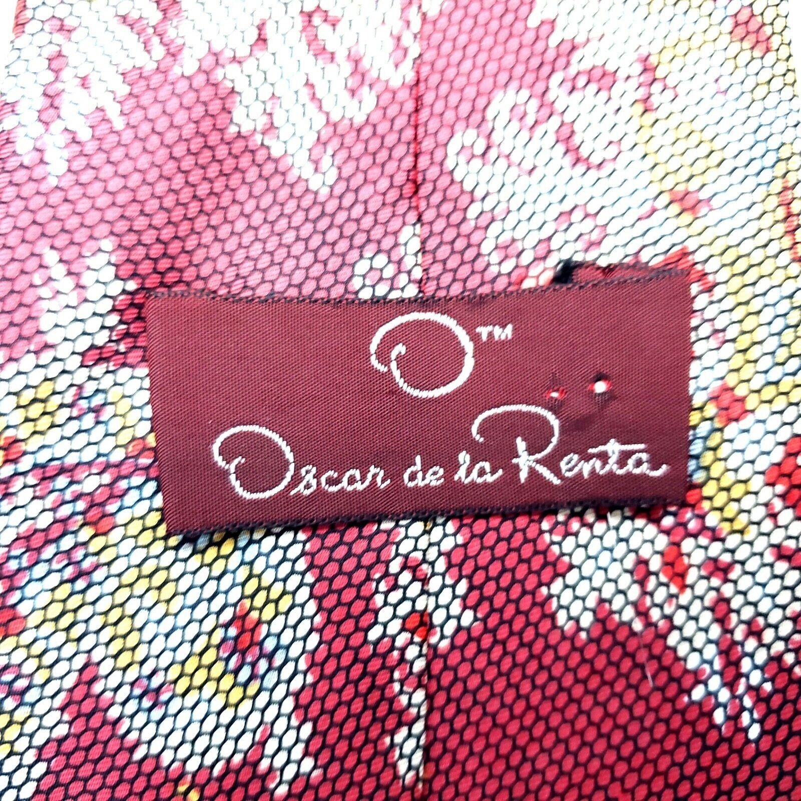Oscar De La Renta Oscar De La Renta Red Silk Tie Paisley Geometric Short Wide Size ONE SIZE - 3 Thumbnail