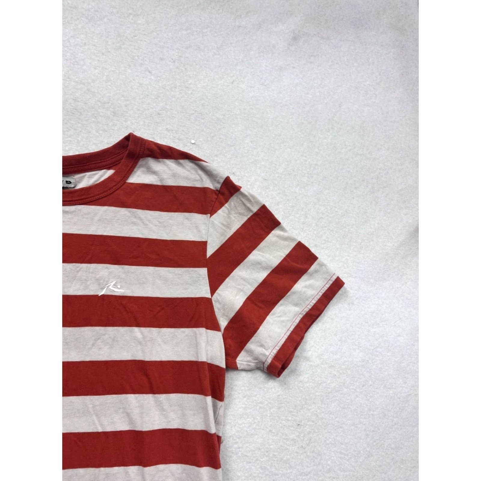 Rusty VINTAGE Rusty Striped T-Shirt Mens M Red & White Size US M / EU 48-50 / 2 - 6 Thumbnail