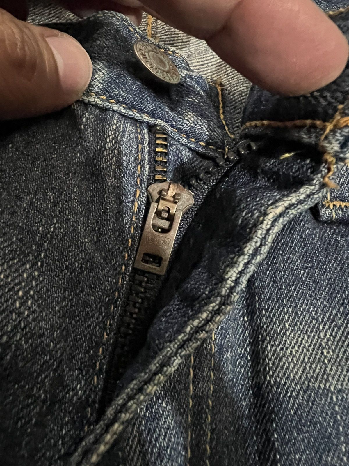 If Six Was Nine × Levi's × Levi's Vintage Clothing 🌈Vintage Levis 505 Distressed Faded Jeans Size US 32 / EU 48 - 14 Thumbnail