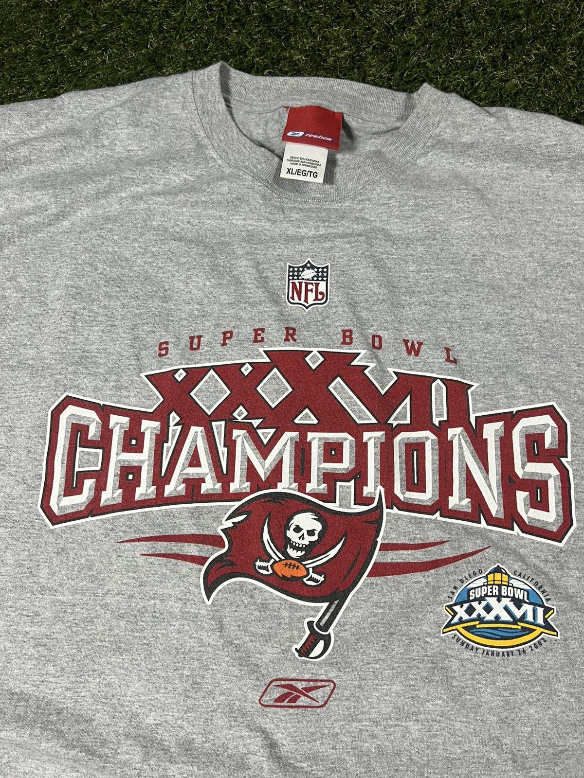 NFL Vintage Y2k Tampa Bay Buccaneers Retro Reebok Champions Tee Size US XL / EU 56 / 4 - 2 Thumbnail
