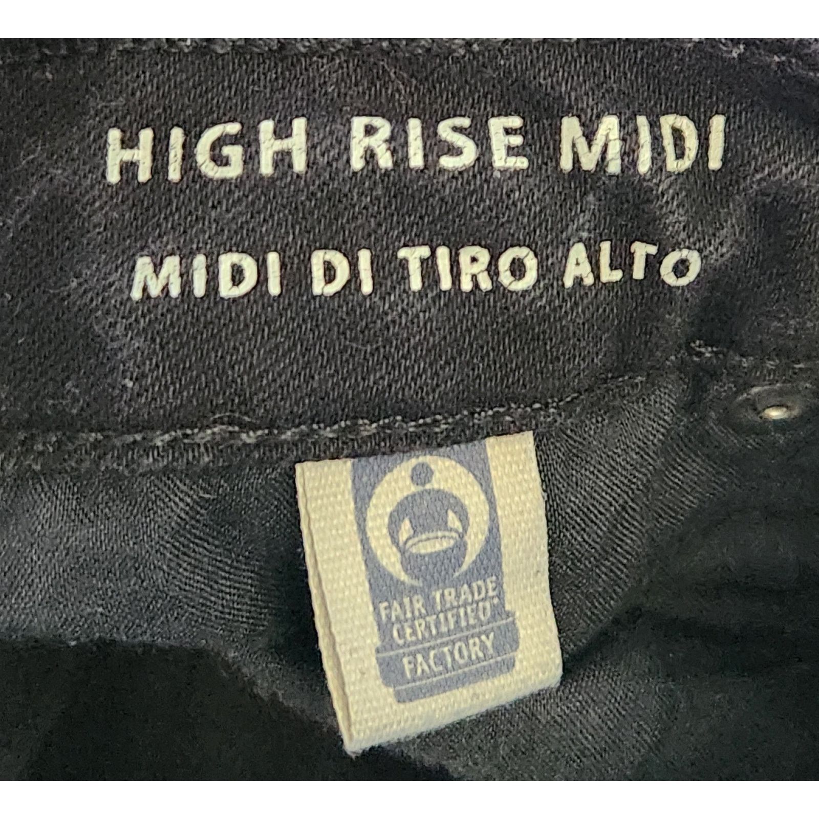 Other Universal Threads Black High Rise Midi Denim Shorts 16 Size 36" / US 14 / IT 50 - 4 Thumbnail