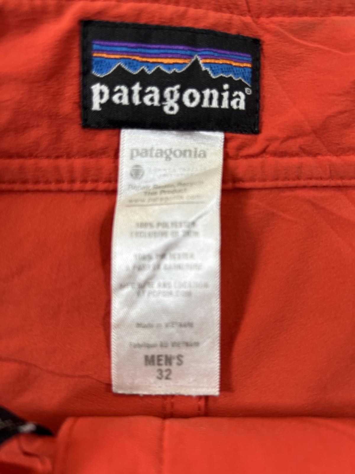 Patagonia Vintage Patagonia Men's Red Board Shorts Size 32 Size US 32 / EU 48 - 3 Thumbnail