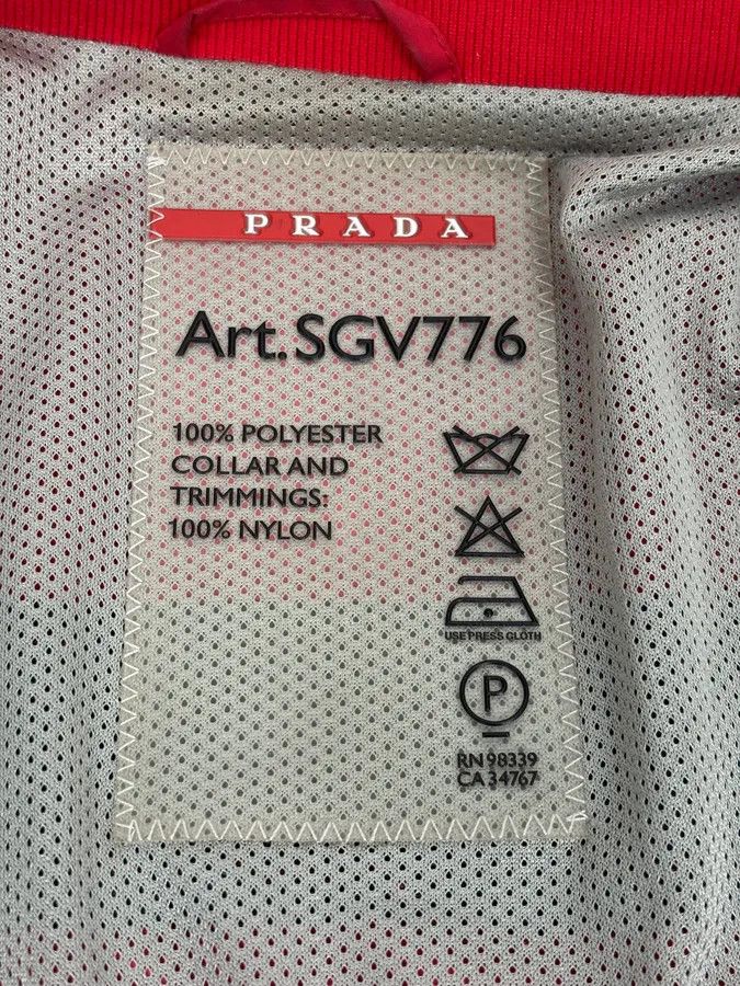 Prada 2000s Prada Red Nylon Linea Rossa Light Jacket Size US M / EU 48-50 / 2 - 10 Thumbnail