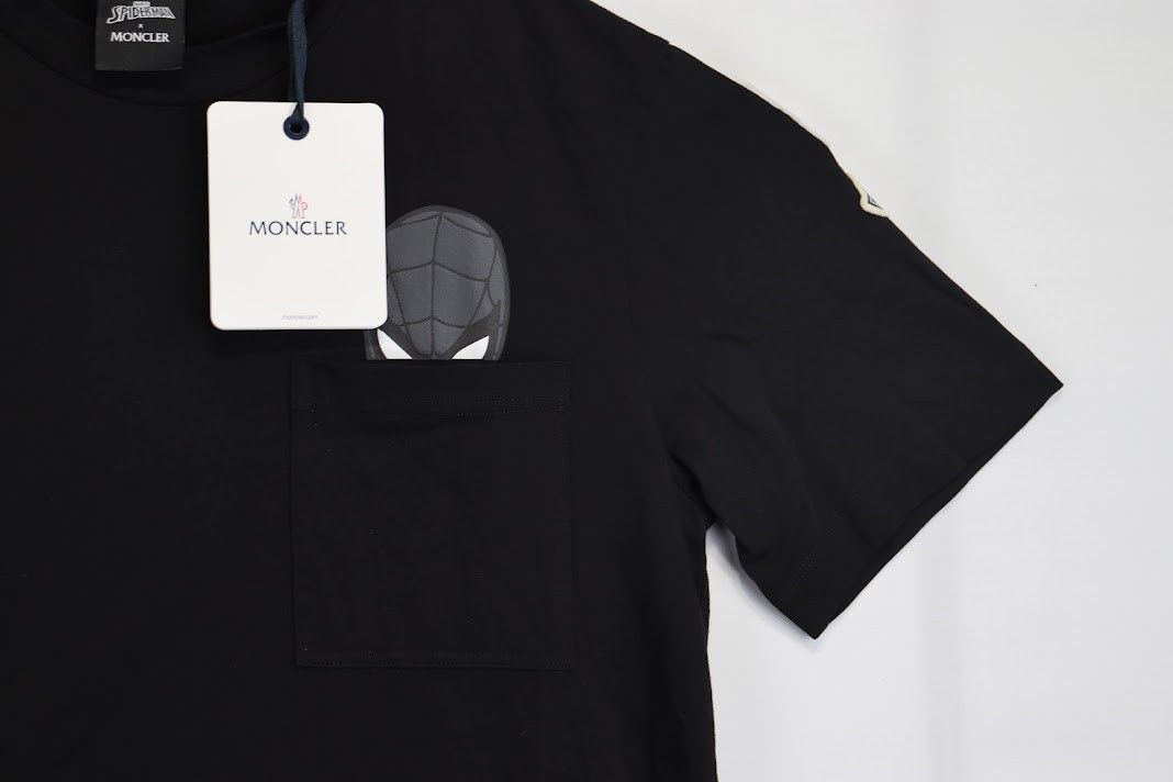 Moncler o1rshd1 T-Shirt in Black Size US S / EU 44-46 / 1 - 3 Thumbnail