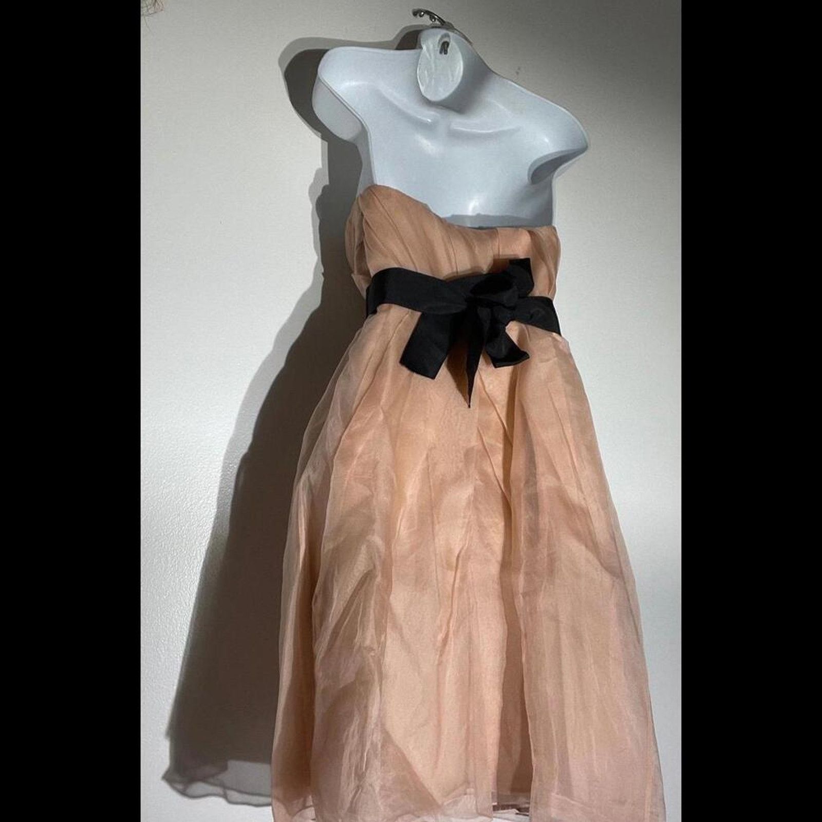 Vera Wang Vera Wang strapless dress gown in pink satin Size S / US 4 / IT 40 - 12 Thumbnail