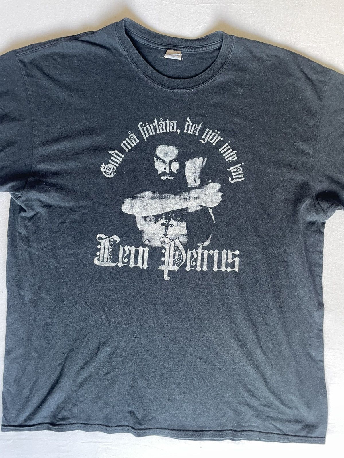 Gildan Levi Petrus Tee Gildan Heavy Cotton XL Gothic Size US XL / EU 56 / 4 - 1 Thumbnail