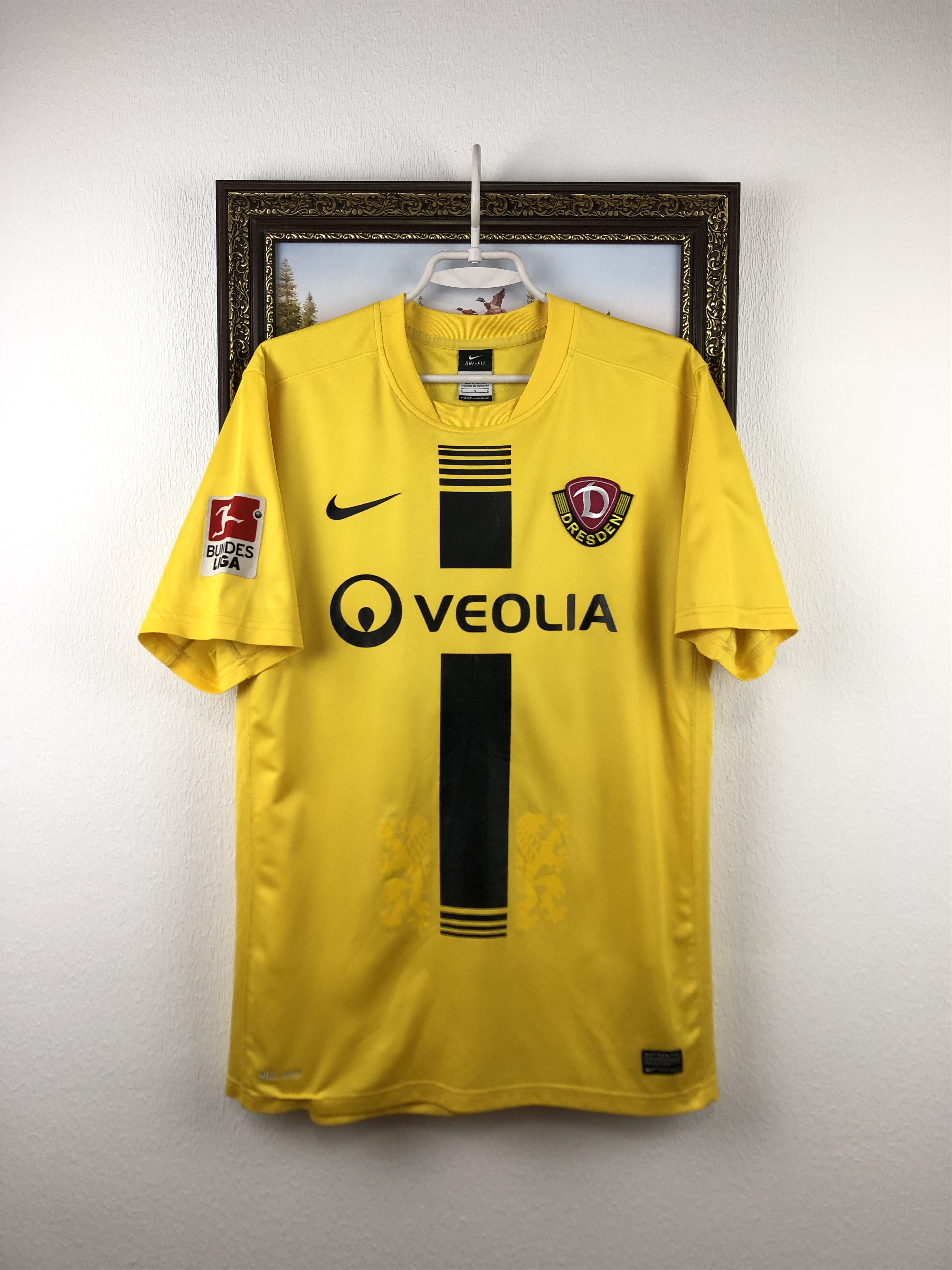 Nike Dynamo Dresden shirt Soccer #25 Koch Jersey Player Issue Size US L / EU 52-54 / 3 - 4 Thumbnail