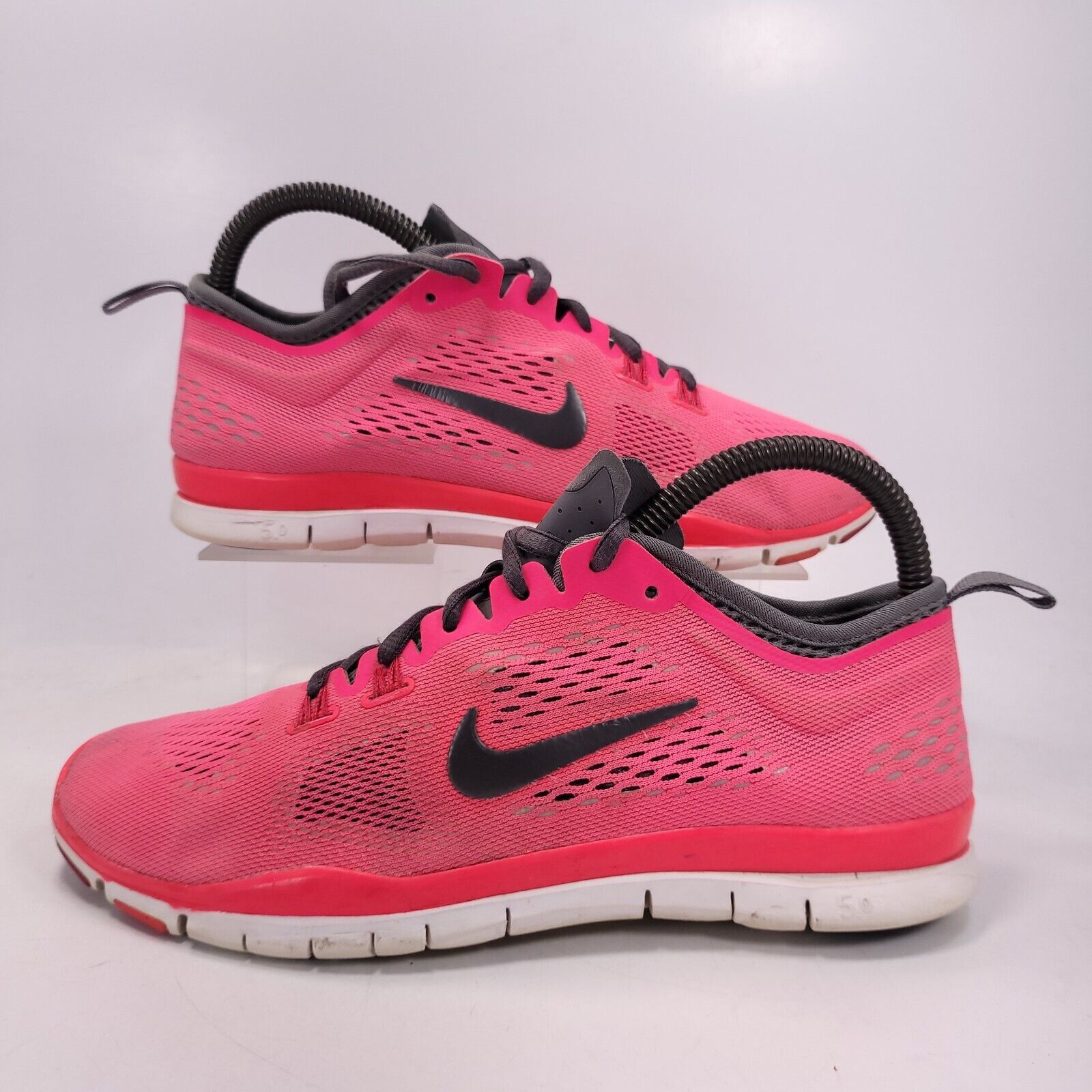 Nike Nike Free TR Fit 4 Shoe Womens Size 6.5 629496-600 Pink Gray Size US 6.5 / IT 36.5 - 5 Thumbnail