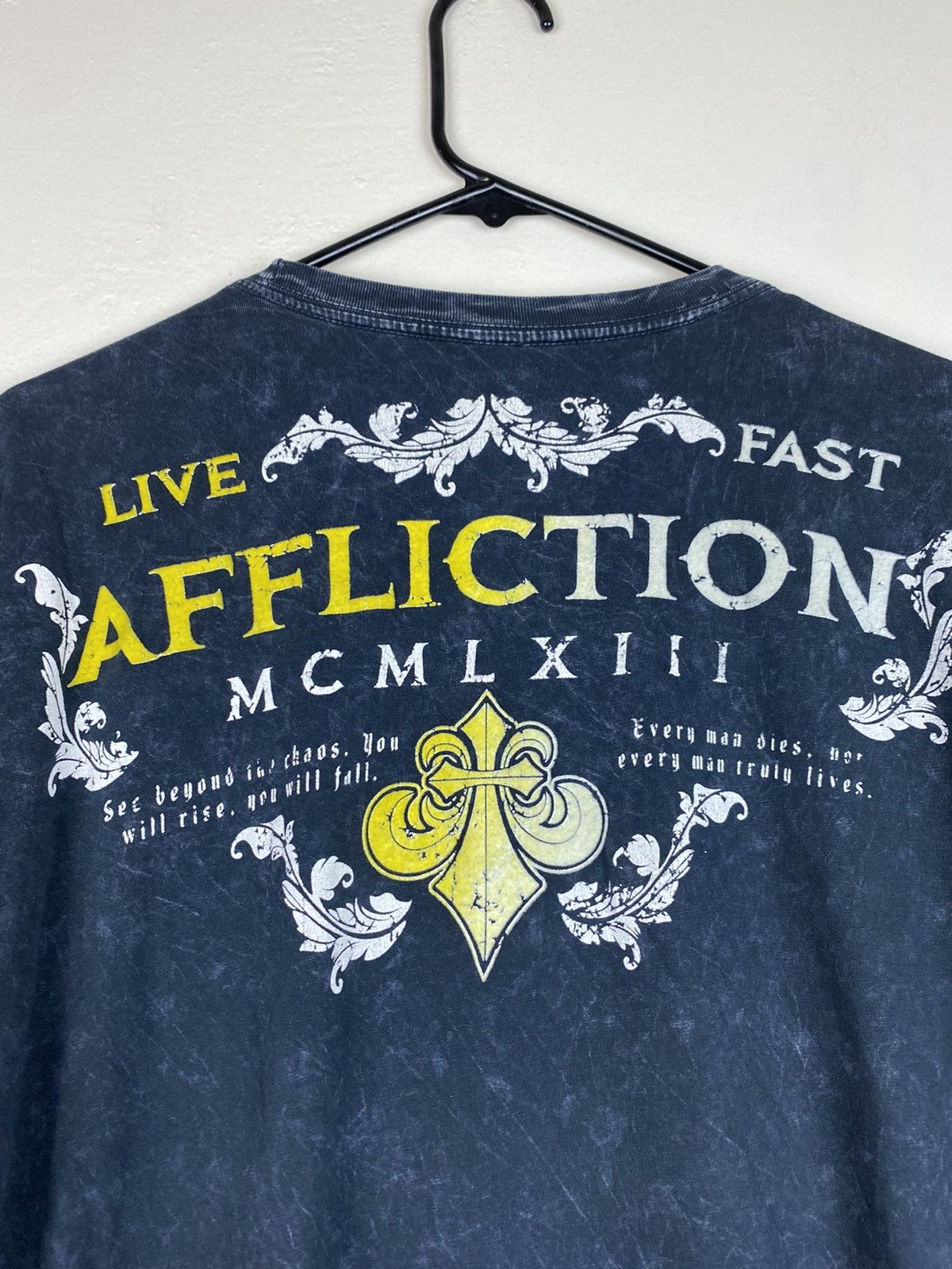 Affliction × Vintage Affliction T shirt Y2K cross made in usa Size US L / EU 52-54 / 3 - 10 Thumbnail