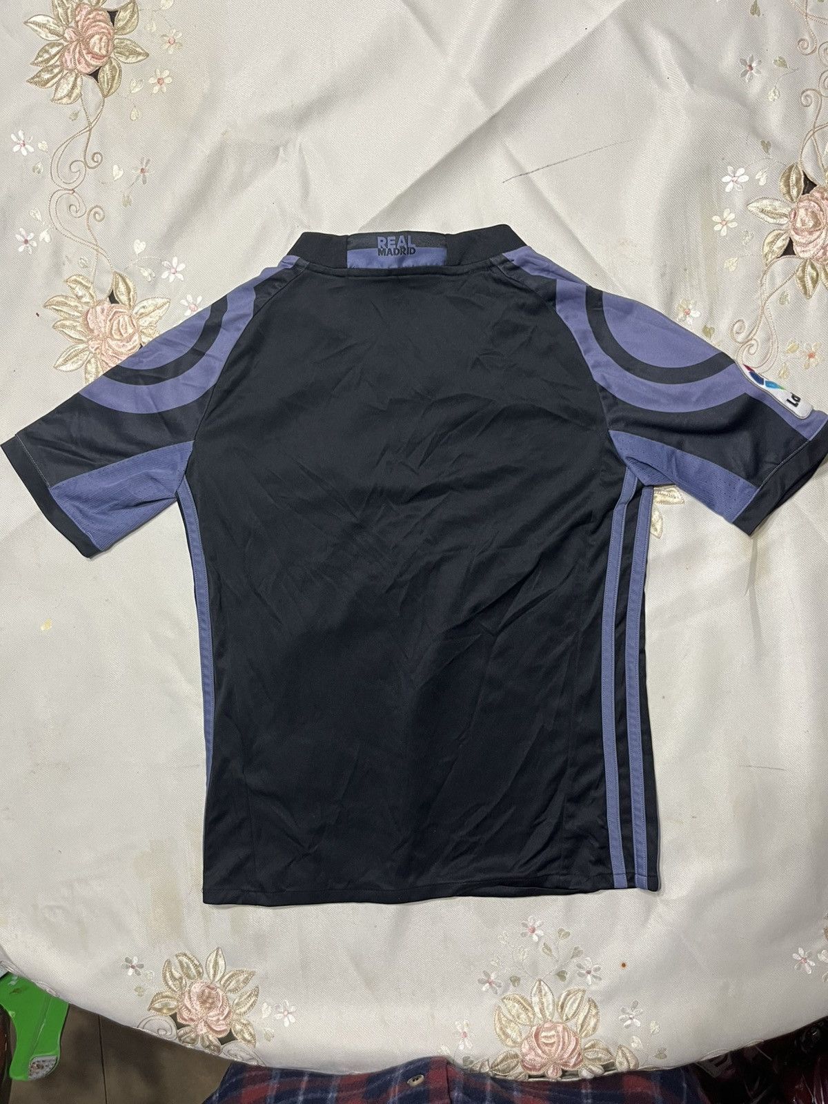 Adidas ClimaCool Real Madrid 2016/17 Third Jersey Size 9-10 Y Kids Size US XXS / EU 40 - 6 Thumbnail