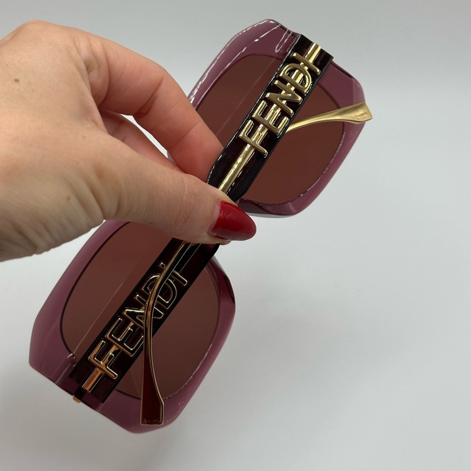 Fendi FENDI Sunglasses FE40065F 5681S Transparent Burgundy Women Size ONE SIZE - 10 Thumbnail