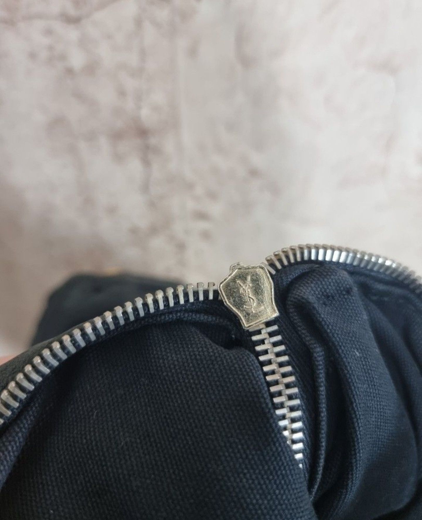 Yves Saint Laurent Yves Saint Laurent Easy Lambskin Leather Big Y bag Size ONE SIZE - 8 Thumbnail