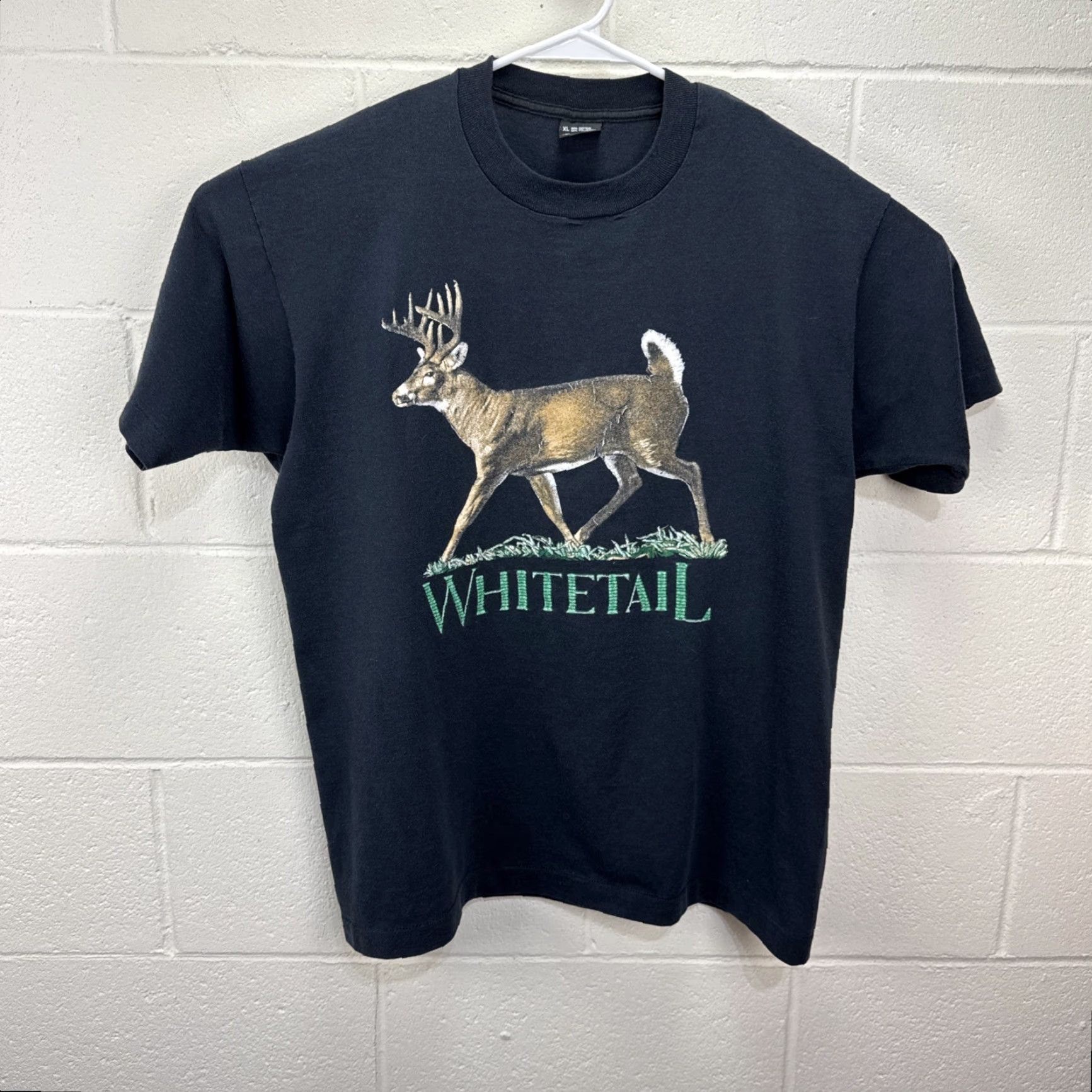 Vintage VINTAGE 80/90s WHITE Tail DEER Nature Scene Buck Hunting T Shirt XL Black Size US XL / EU 56 / 4 - 2 Thumbnail