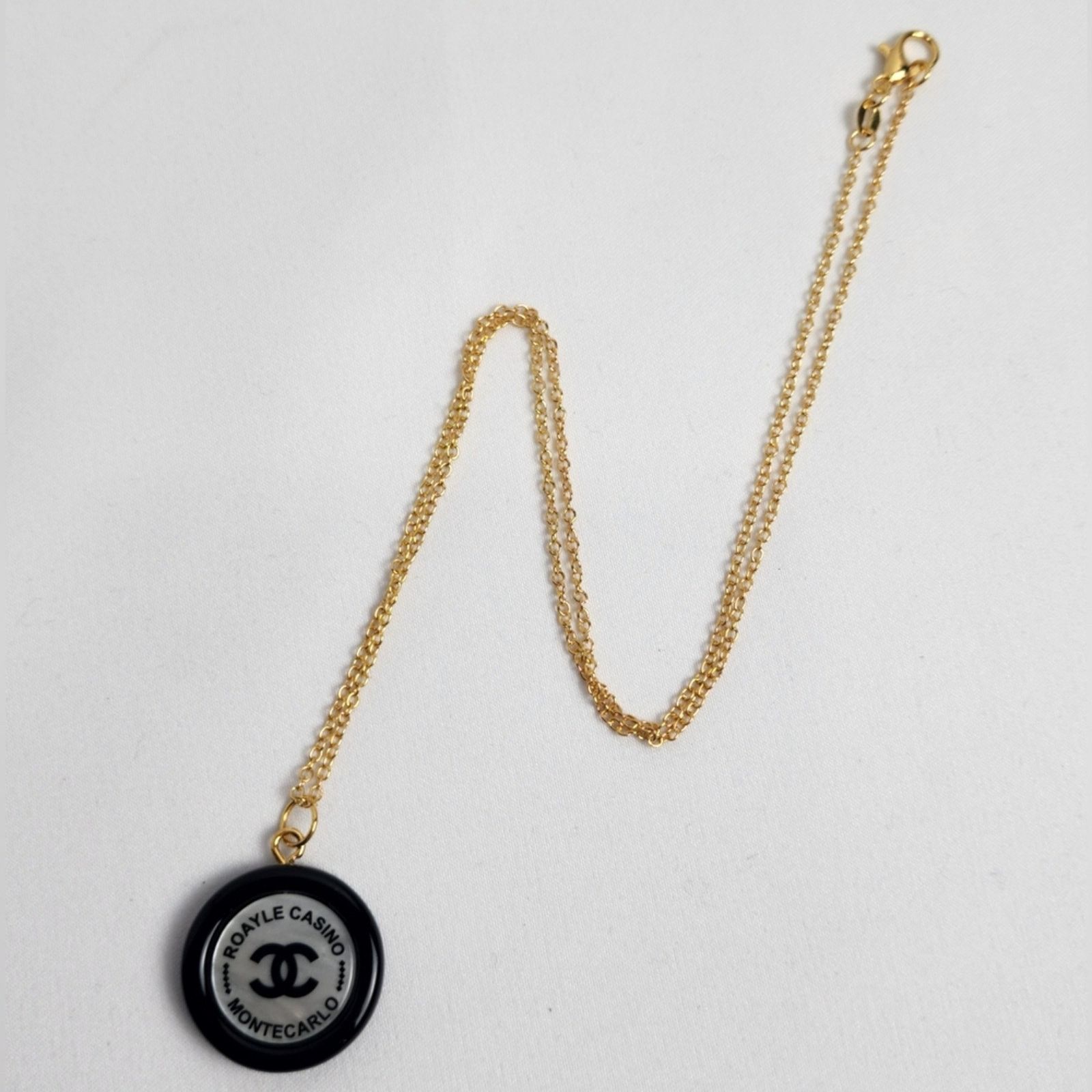 Chanel Chanel Monte Carlo Roayle Casino Black Pearl Gold necklace Size ONE SIZE - 4 Thumbnail