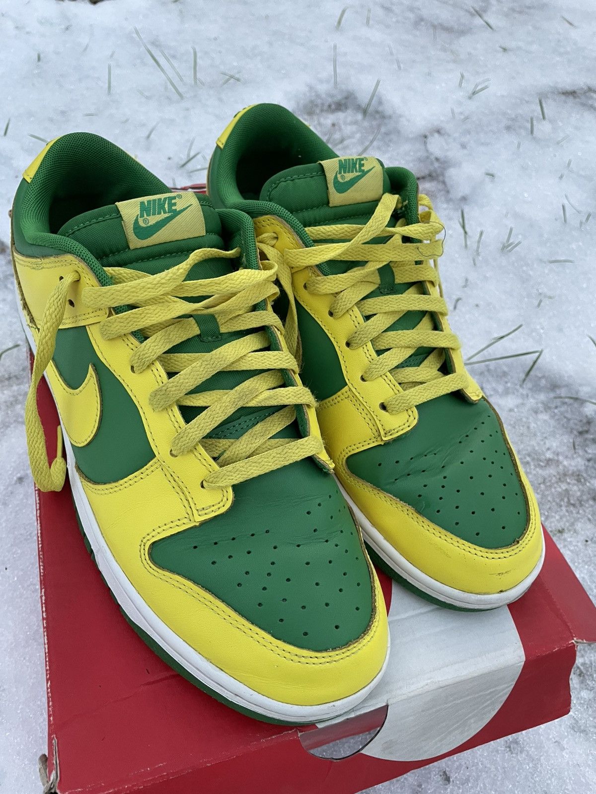 Nike Nike SB Dunk low Reverse Brazil Size US 11.5 / EU 44-45 - 3 Thumbnail