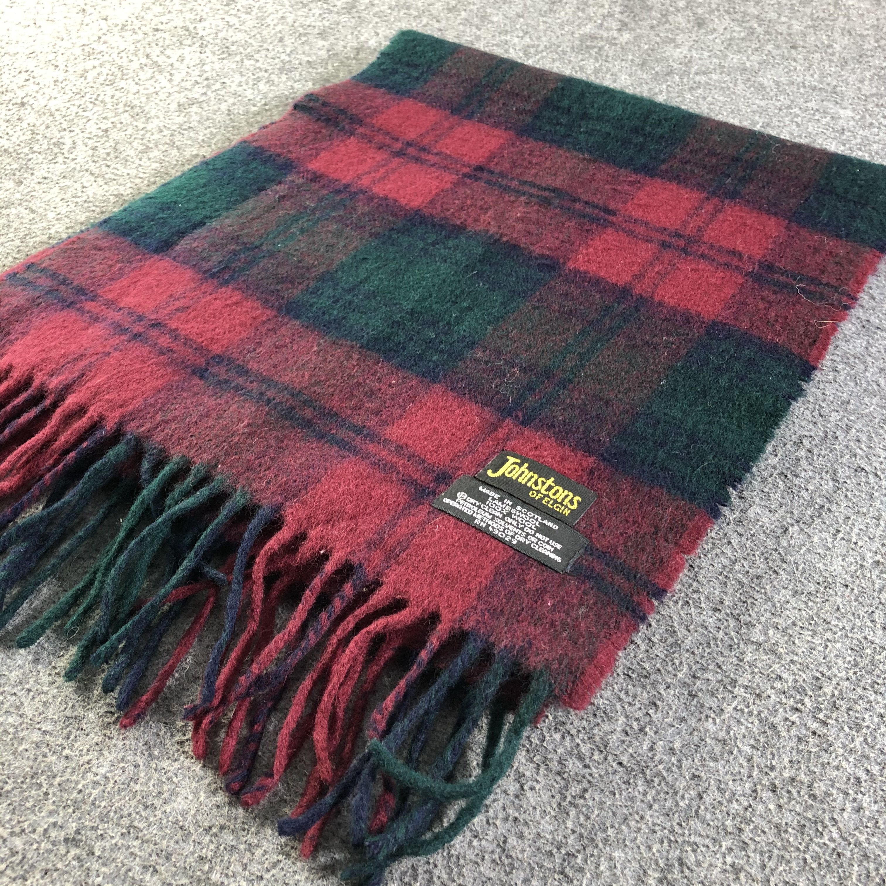 Johnstons Of Elgin Johnstons Of Elgin Scarf / Muffler / Neckwear Size ONE SIZE - 3 Thumbnail