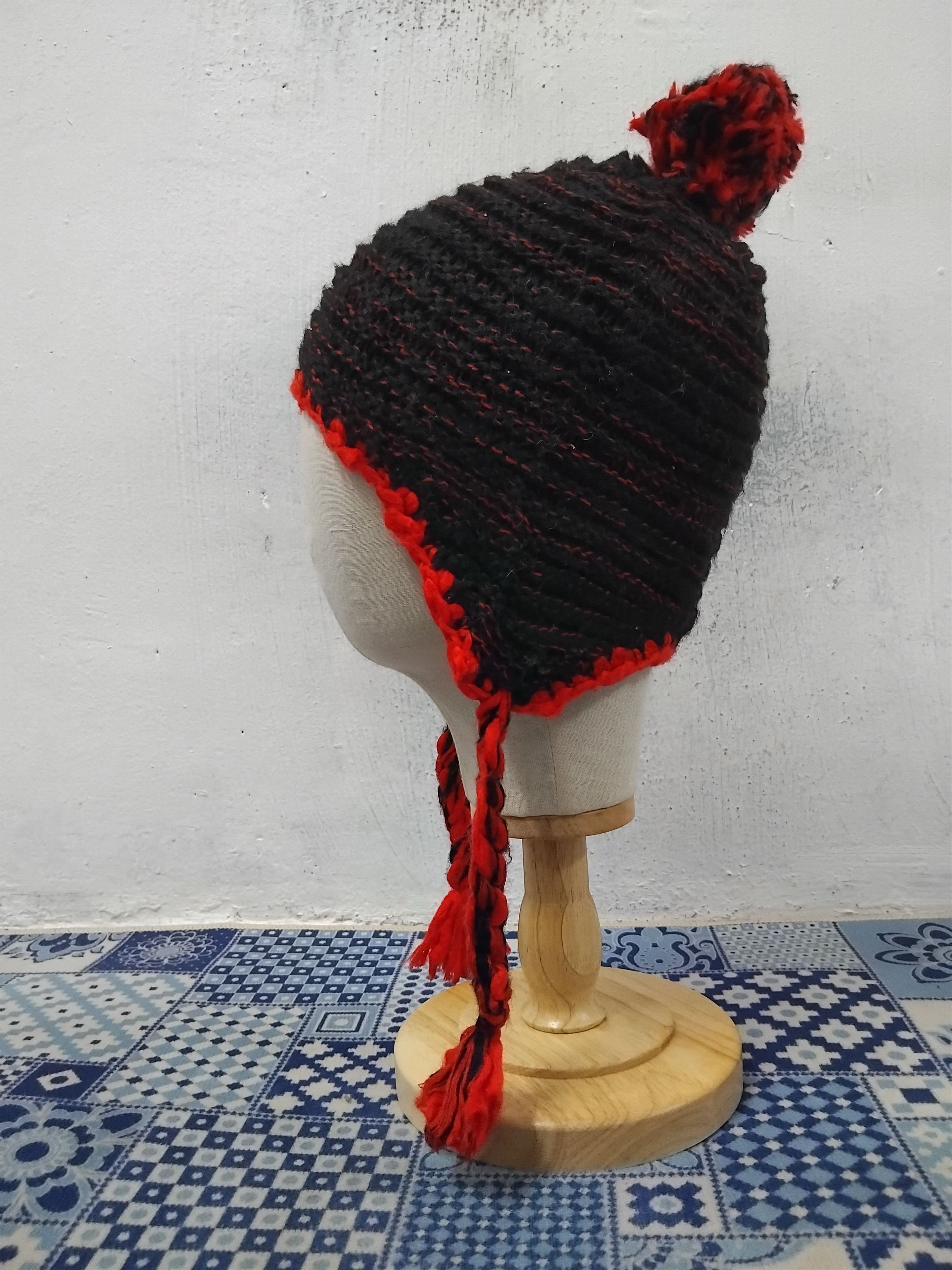 PPFM 💥Black Red Japanese style harajuku beanie Size ONE SIZE - 4 Thumbnail