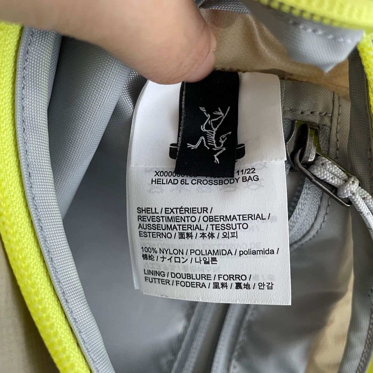 Arc'teryx Arcteryx Light Brown Embroidered Double-Layer Crossbody Bag Size ONE SIZE - 7 Thumbnail