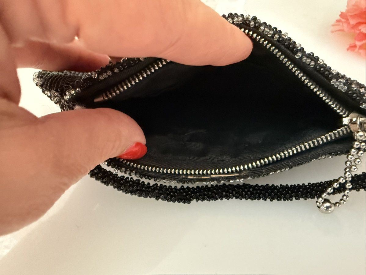 Vintage Vintage Beaded Mini Handbag Handmade Czechoslovakia Amazing Size ONE SIZE - 6 Thumbnail