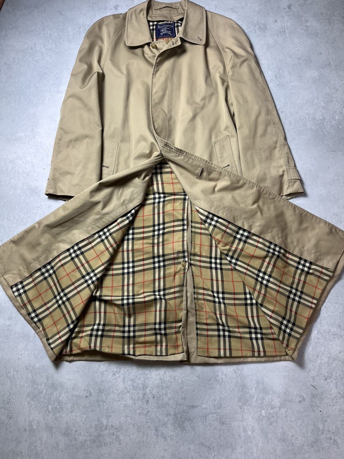 Burberry VERY RARE Burberry Vintage 90’s Nova Check Long Trench Coat Size US L / EU 52-54 / 3 - 2 Thumbnail