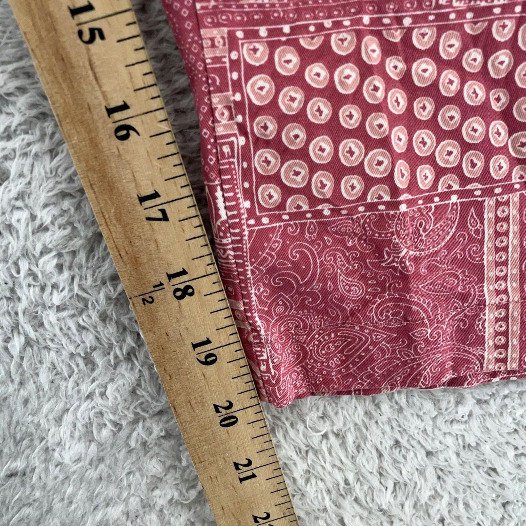 Vintage Joan Rivers Cropped Capri Pants Womens 2X Elastic Waist Pink Paisley Patchwork Print Casual Capris Leg Style: Straight Size 40" / US 18 - 6 Thumbnail