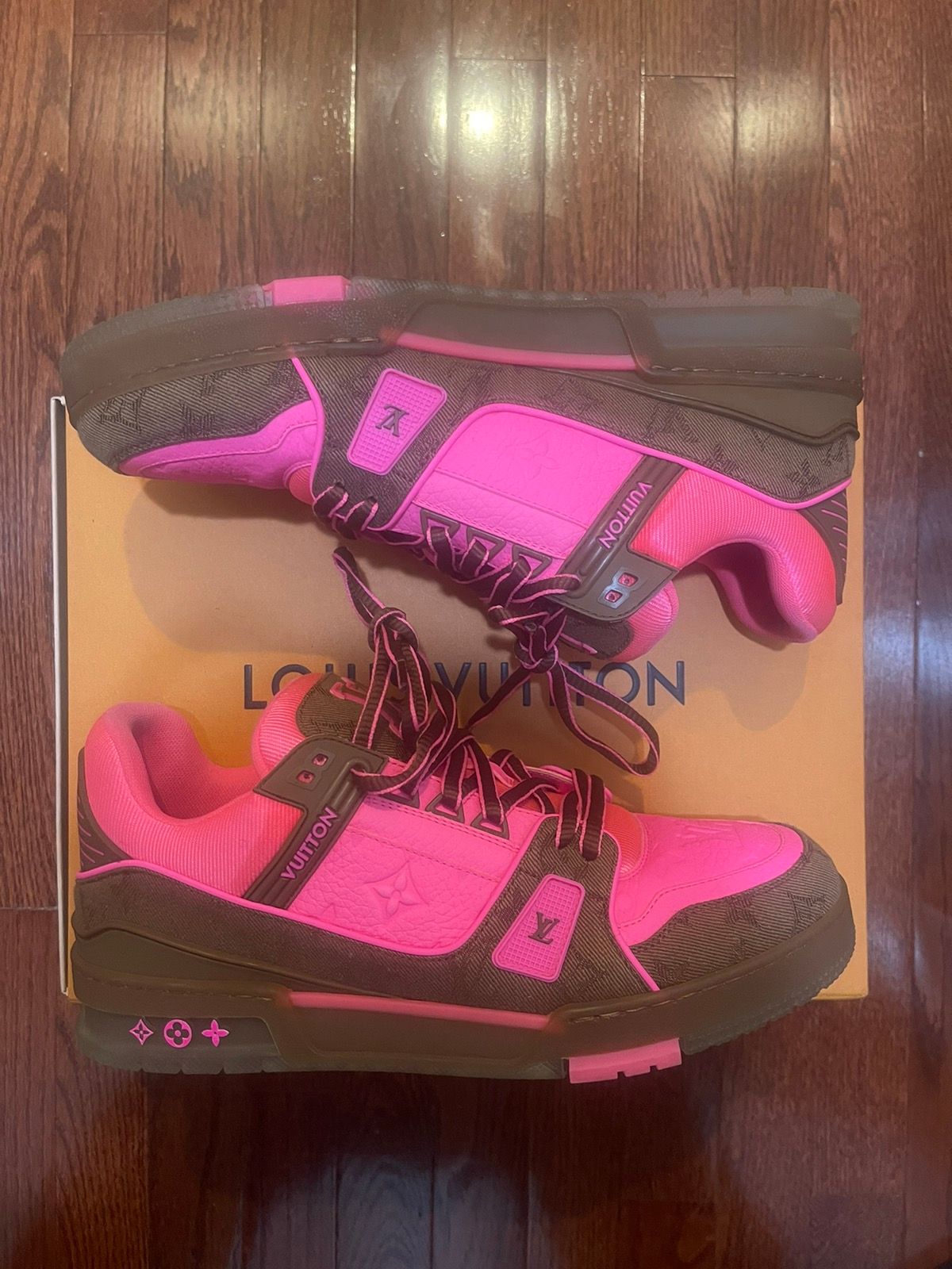 Pre-owned Louis Vuitton Trainers Shoes In Pink
