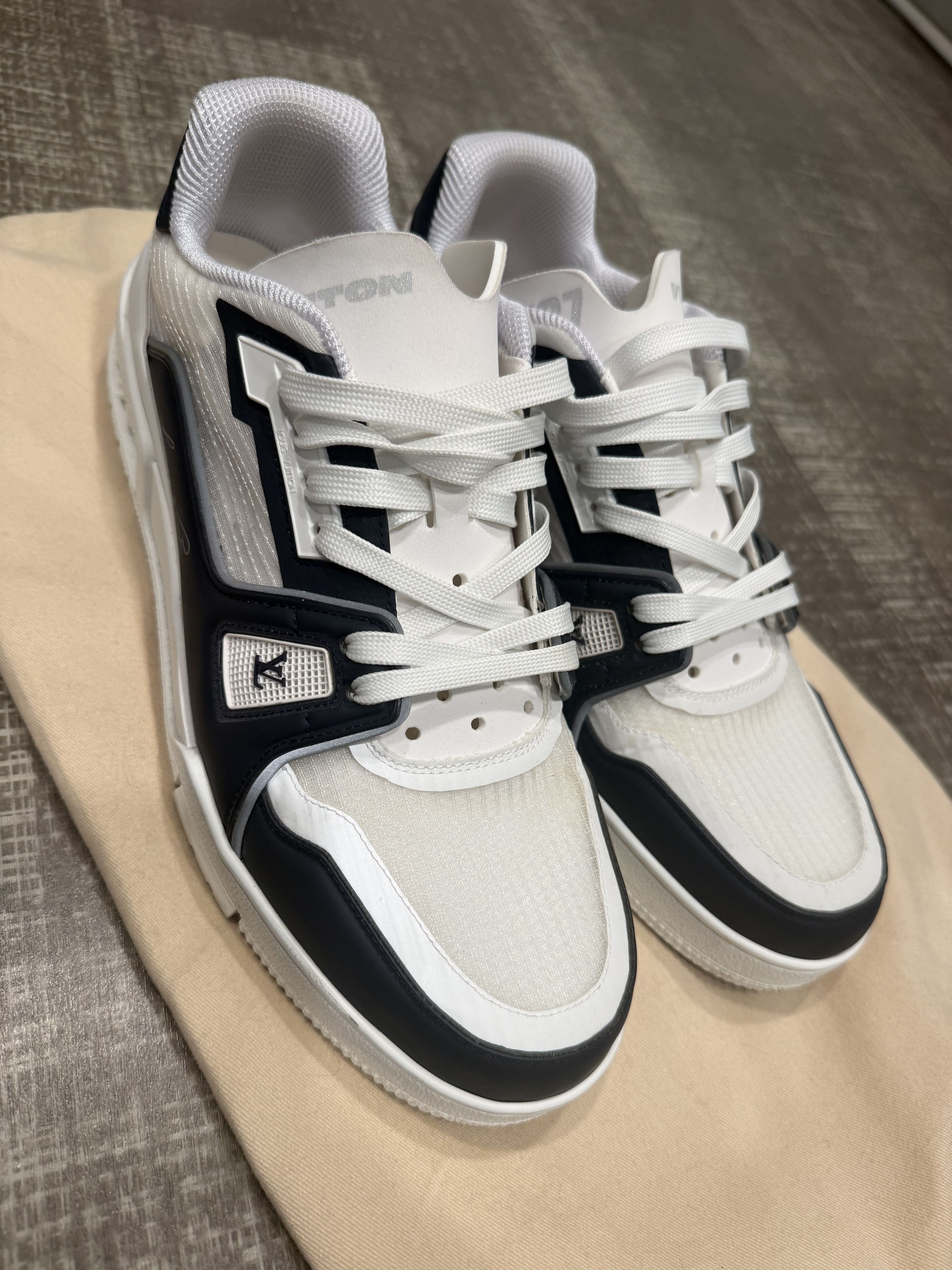 Louis Vuitton Louis Vuitton America’s Cup 57th Limited Edition Shoes Size US 10.5 / EU 43-44 - 1 Thumbnail