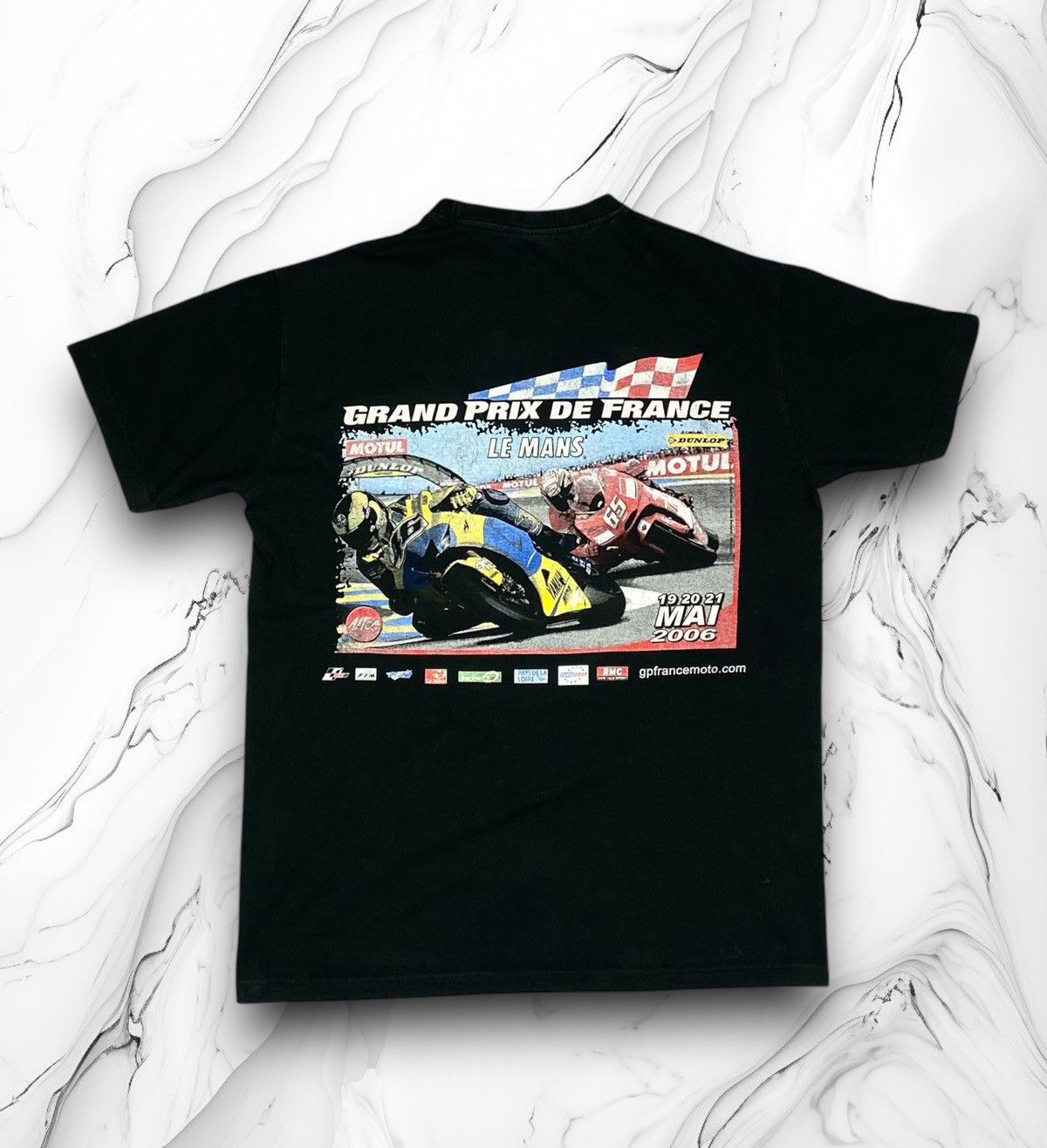 Vintage Vintage 00s Grand Prix De France Le Mans Racing Tee f1 y2k Size US L / EU 52-54 / 3 - 1 Thumbnail