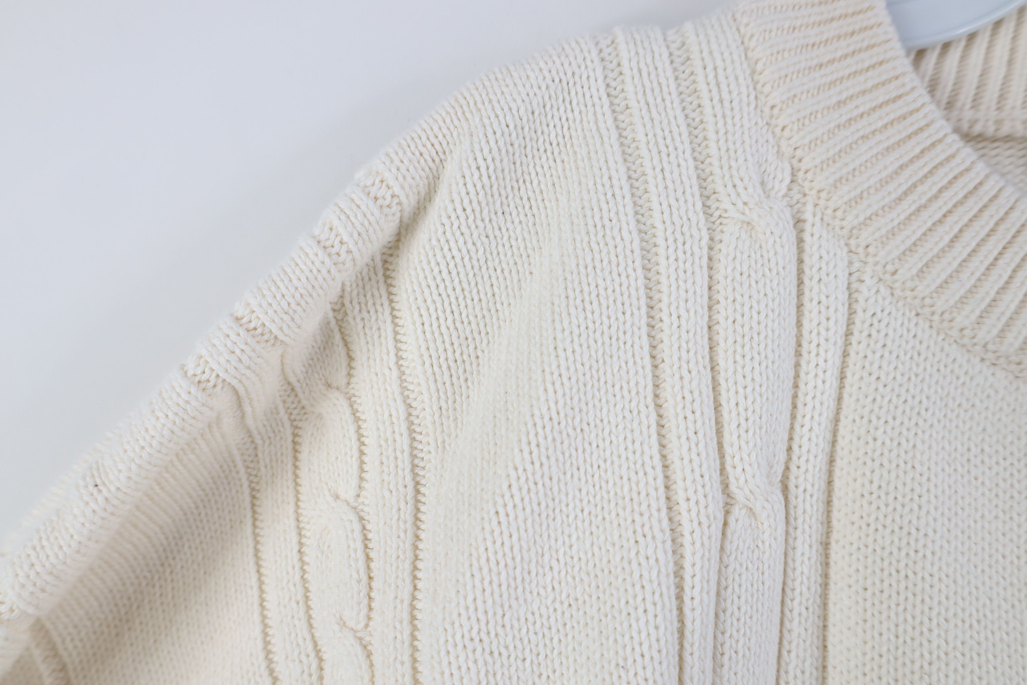 Izod Vintage 90s Izod Ribbed Cable Knit Crewneck Sweater Cream Size US XL / EU 56 / 4 - 5 Thumbnail