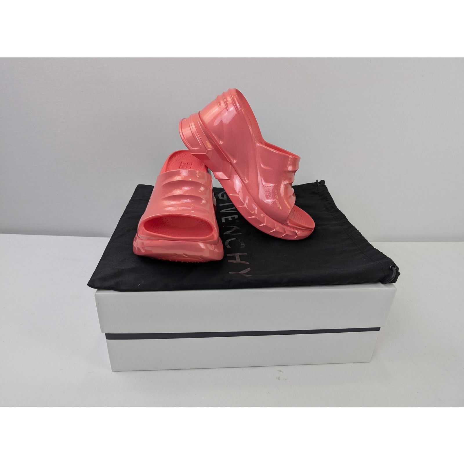 Givenchy o1rshd1 Marshmallow Sandals in Coral Size US 7 / IT 37 - 20 Thumbnail