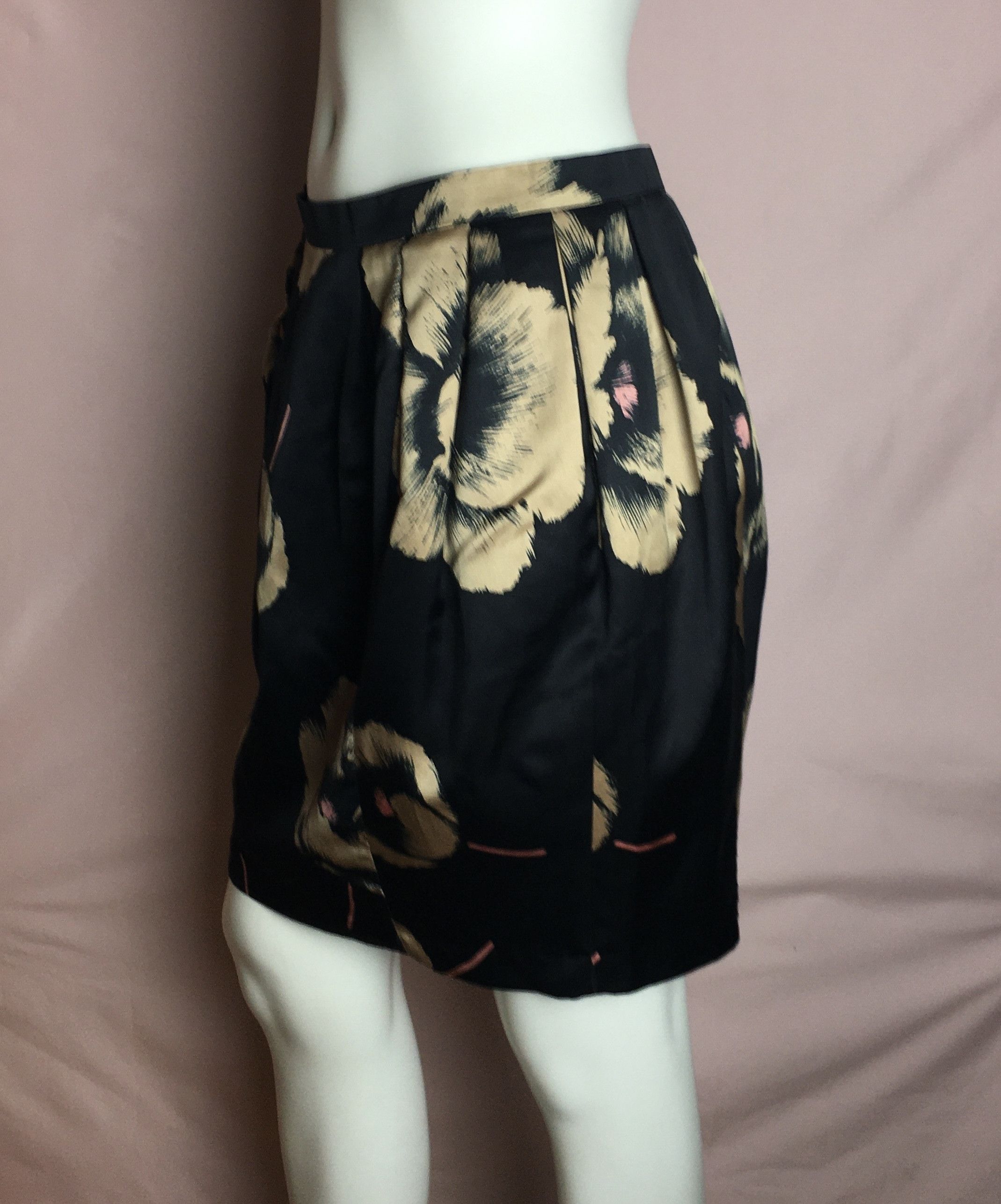 Moschino Moschino Silk Blend Skirt Vintage Flowers Print Size 30" / US 8 / IT 44 - 2 Thumbnail