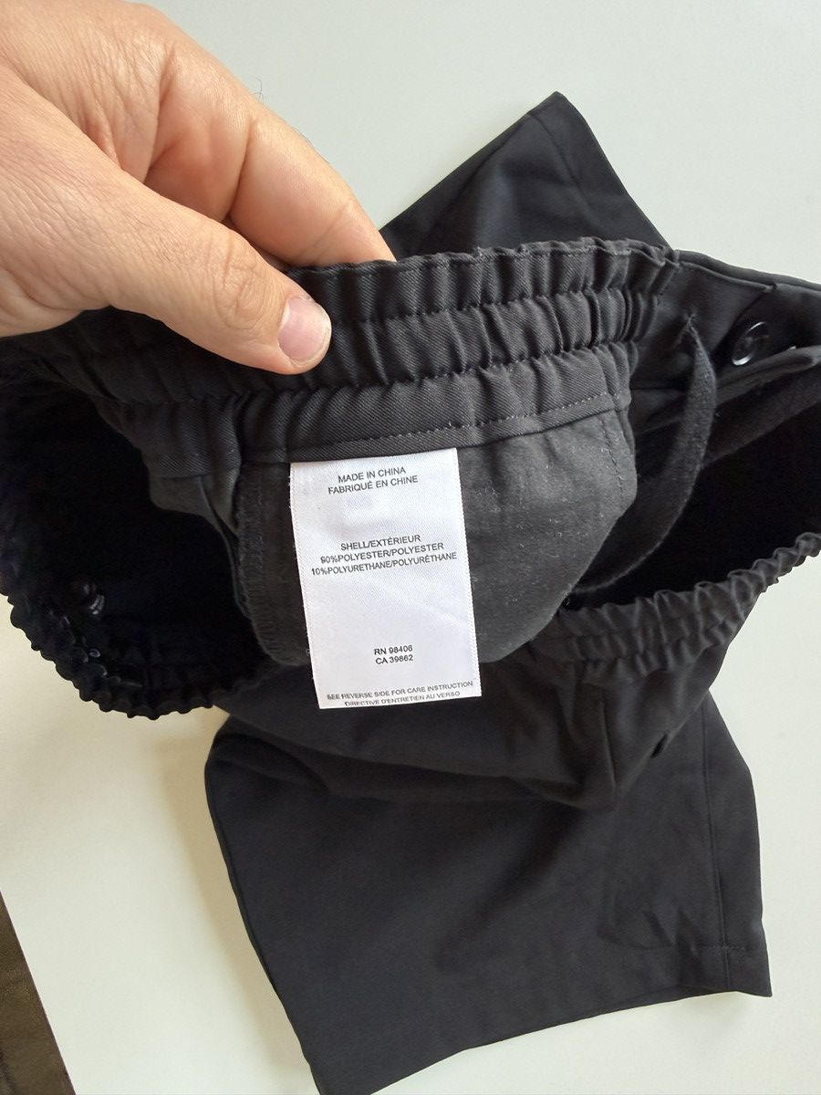 Theory Theory sporty nylon shorts Size US 30 / EU 46 - 2 Thumbnail