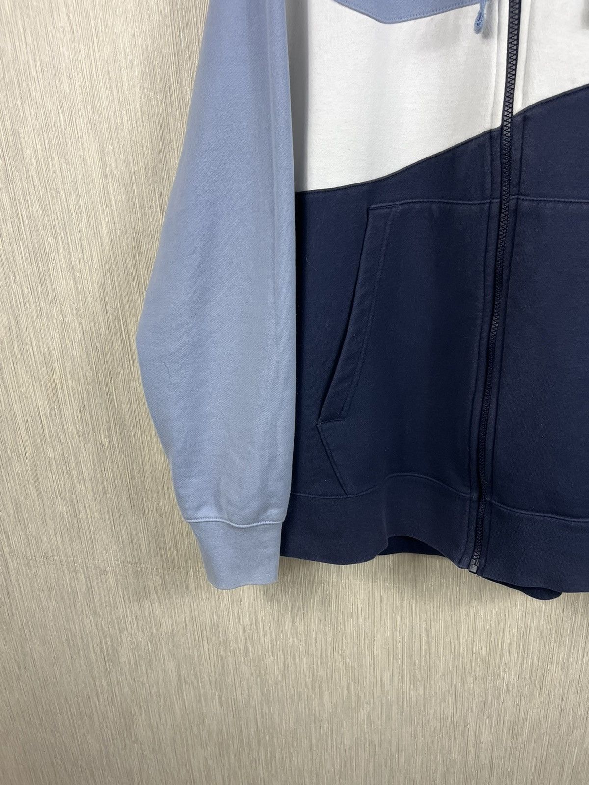 Nike Nike y2k big swoosh logo zip hoodie sweatshirt baby blue Size US XL / EU 56 / 4 - 7 Thumbnail